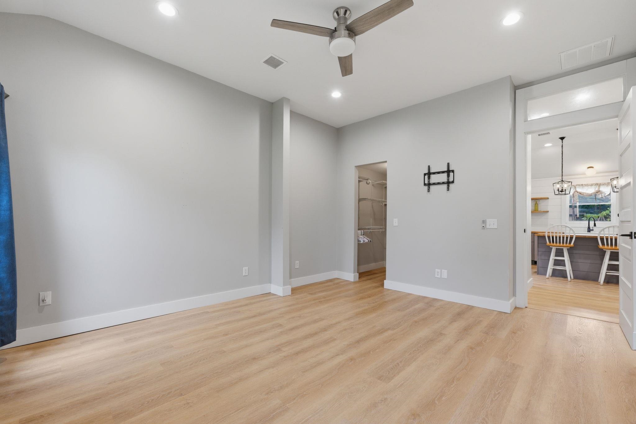 420 W 5th Belle Plaine KS 67013