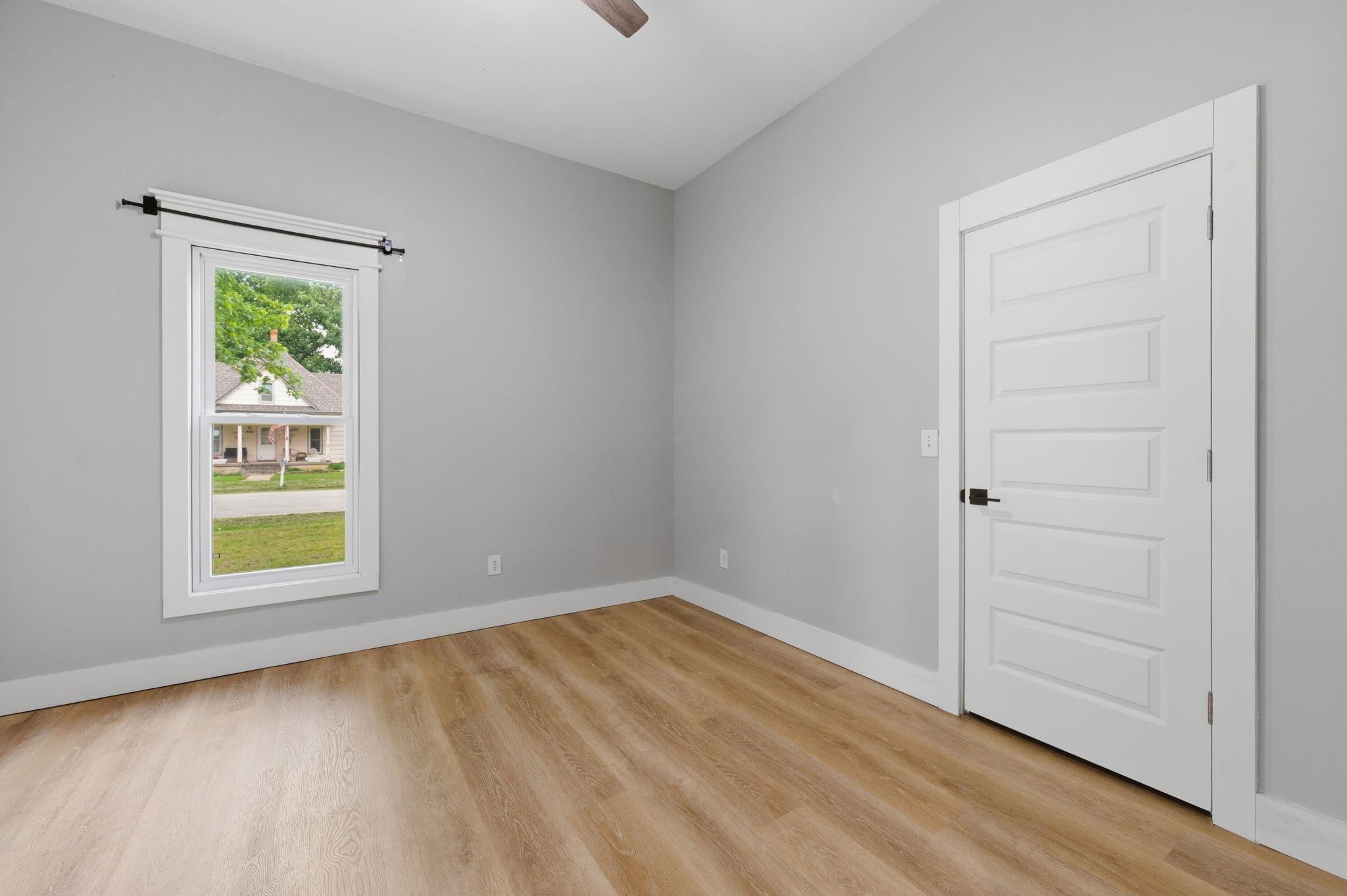 420 W 5th Belle Plaine KS 67013