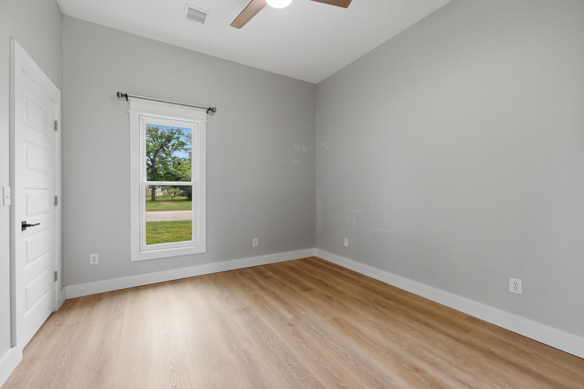 420 W 5th Belle Plaine KS 67013