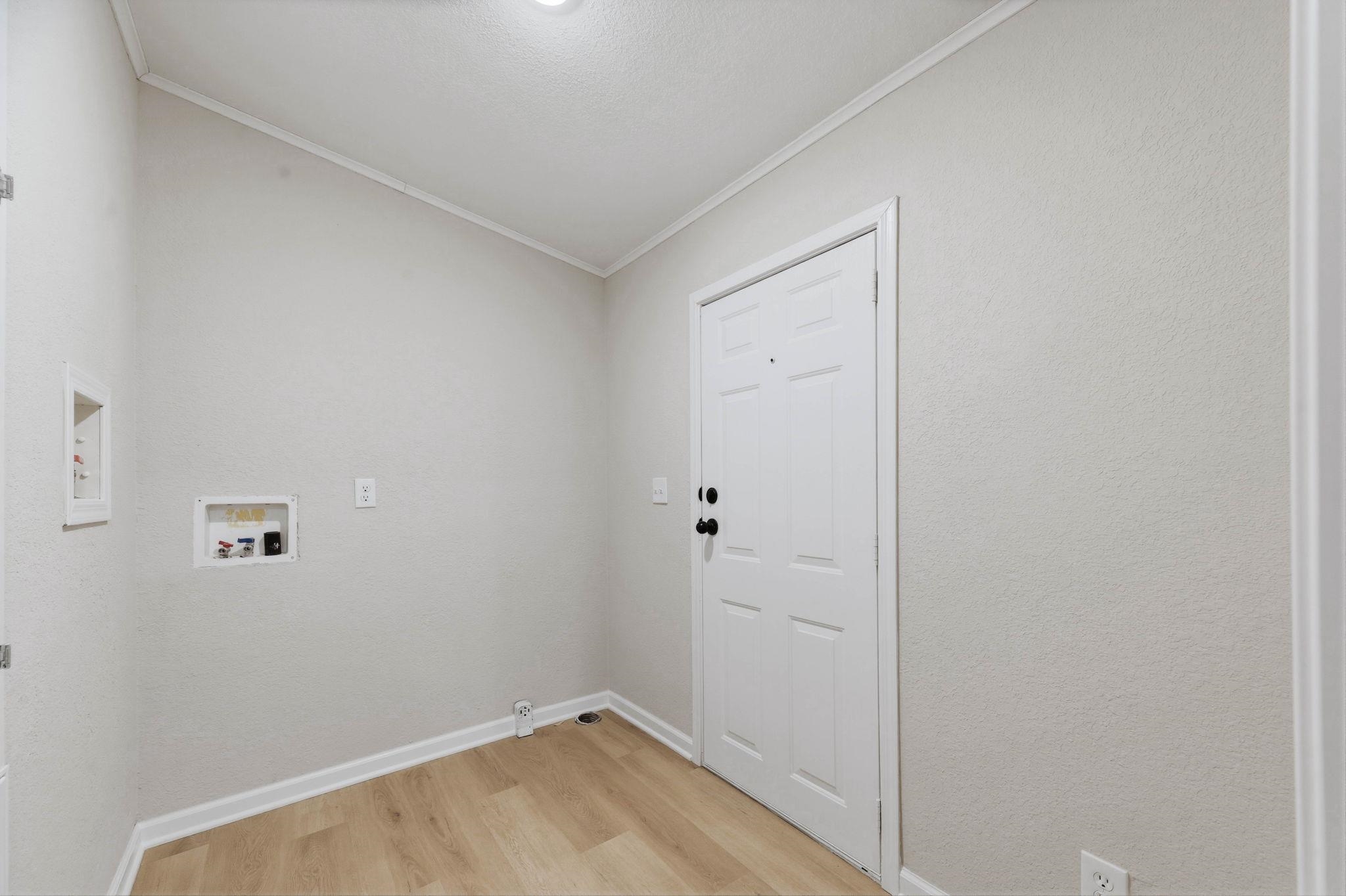 6068 S Seneca Street Wichita KS 67217
