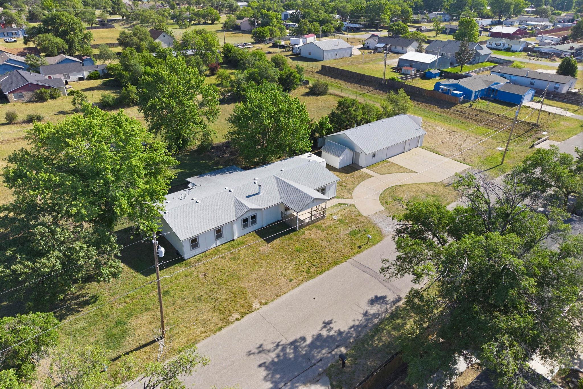 6068 S Seneca Street Wichita KS 67217