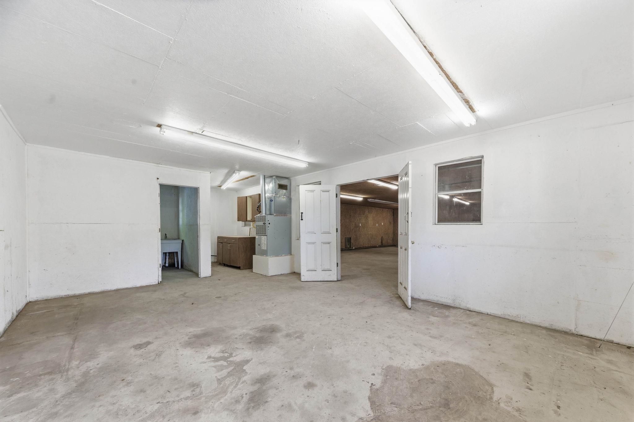 6068 S Seneca Street Wichita KS 67217