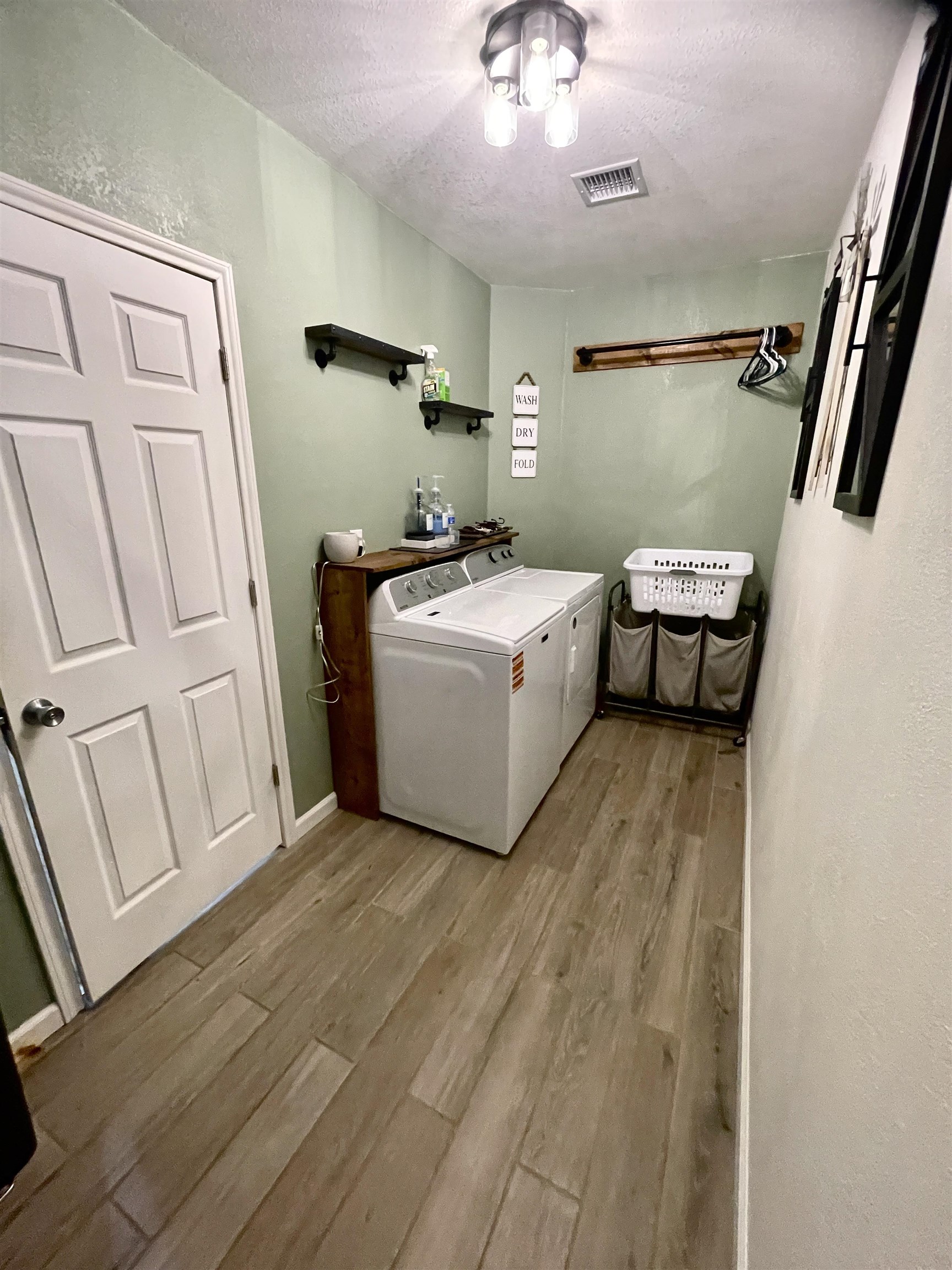 1327 N 2nd Arkansas City KS 67005