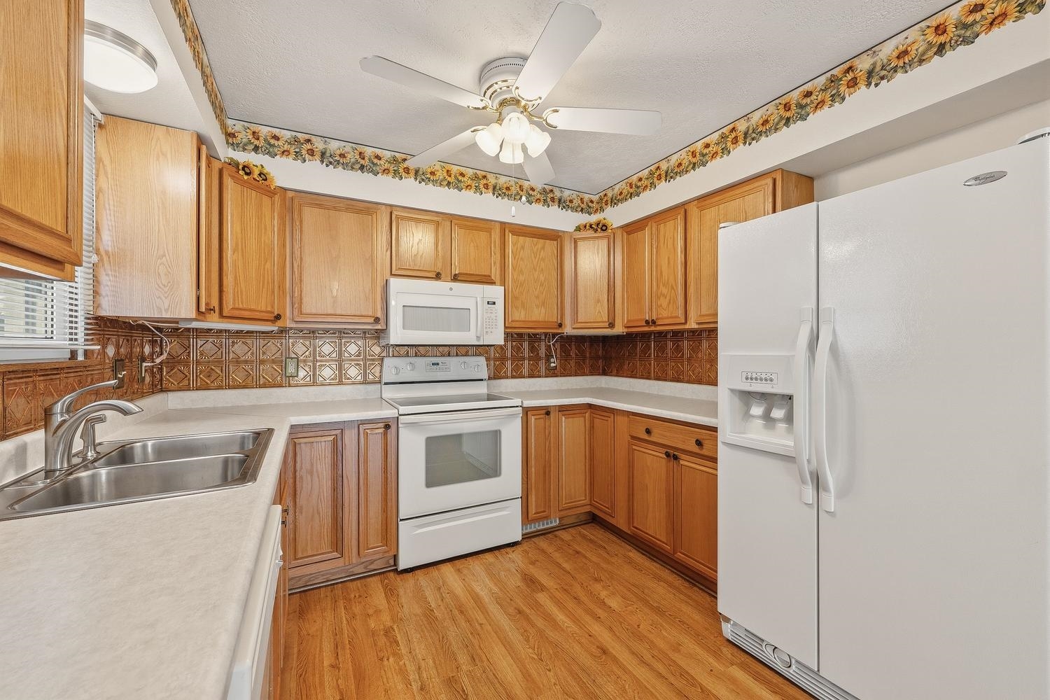 6240 N Longmont Street Park City KS 67219