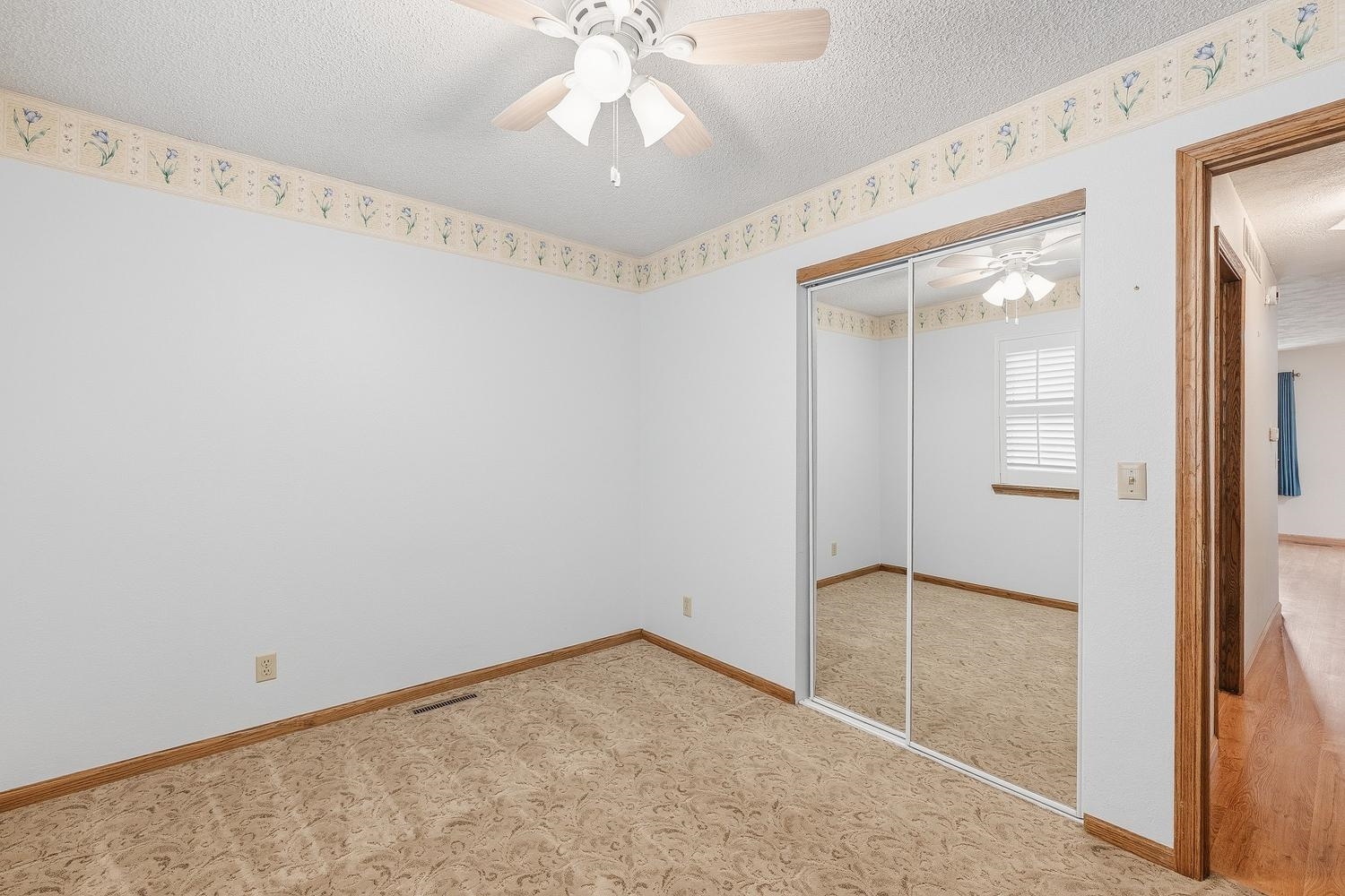 6240 N Longmont Street Park City KS 67219