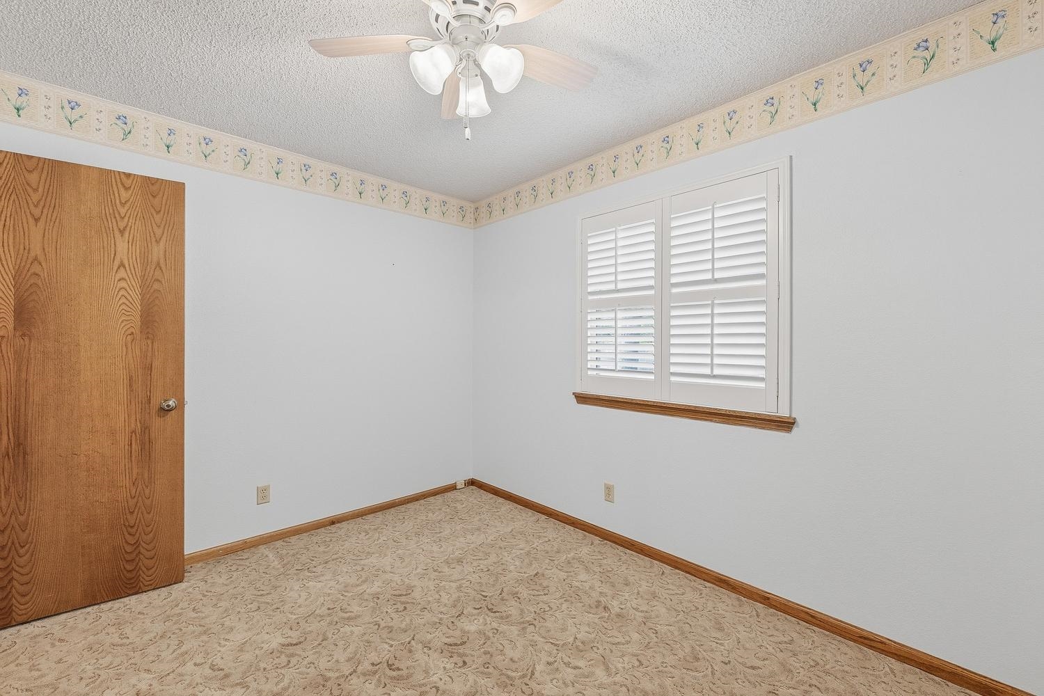 6240 N Longmont Street Park City KS 67219