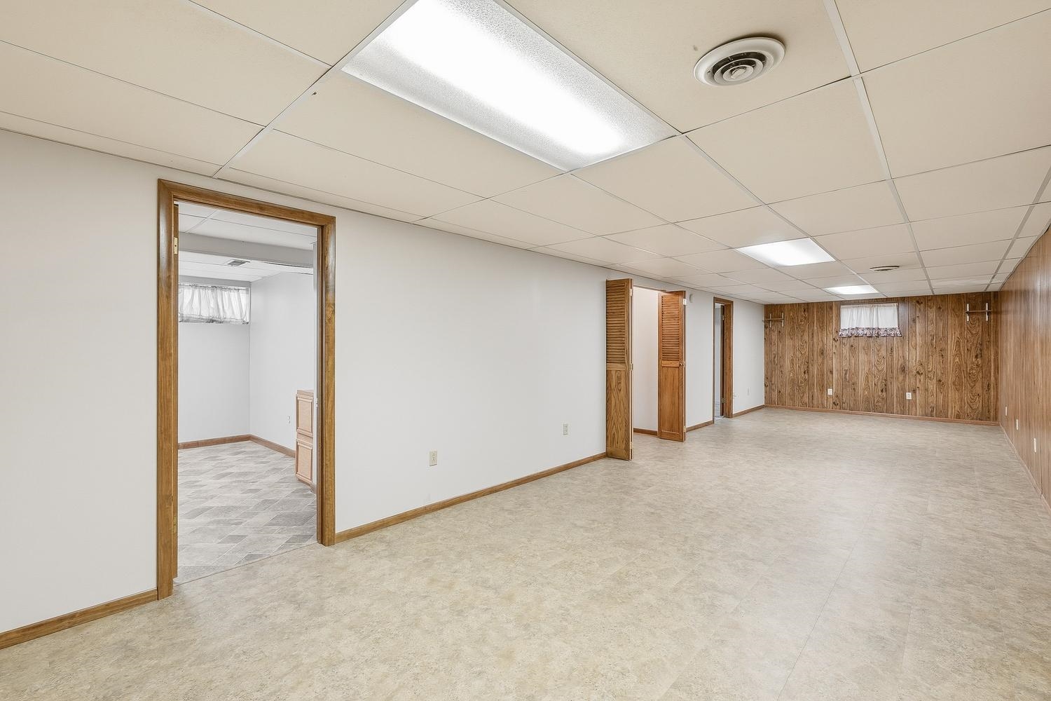 6240 N Longmont Street Park City KS 67219