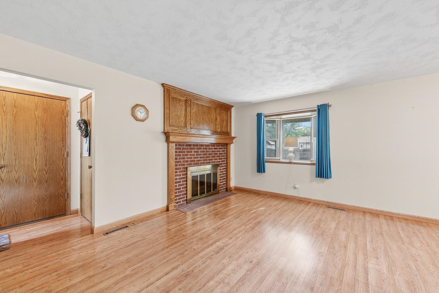6240 N Longmont Street Park City KS 67219