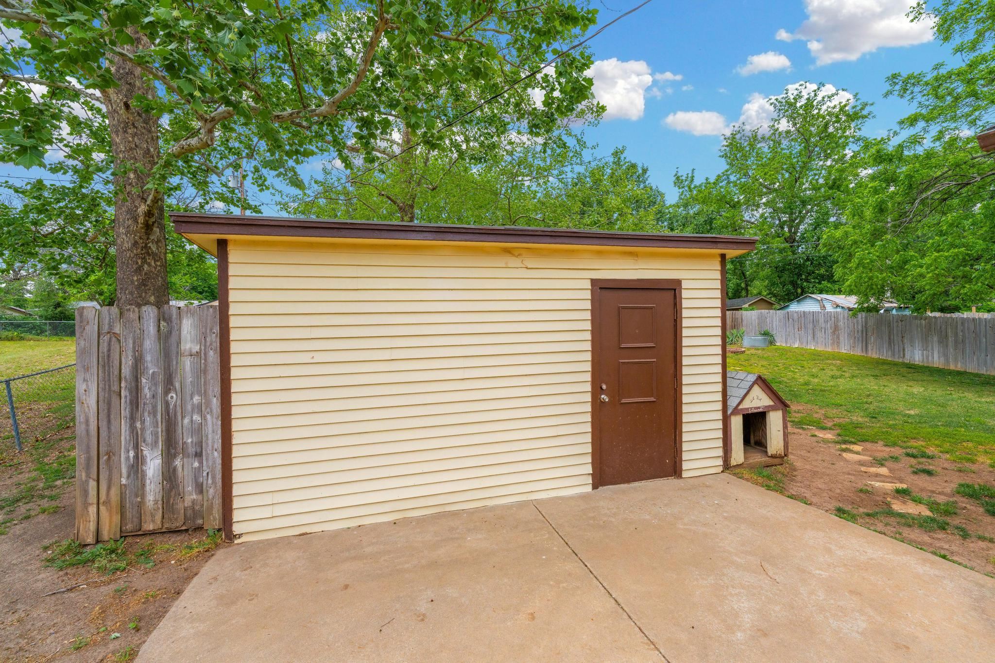 6523 N Kerman Drive Park City KS 67219