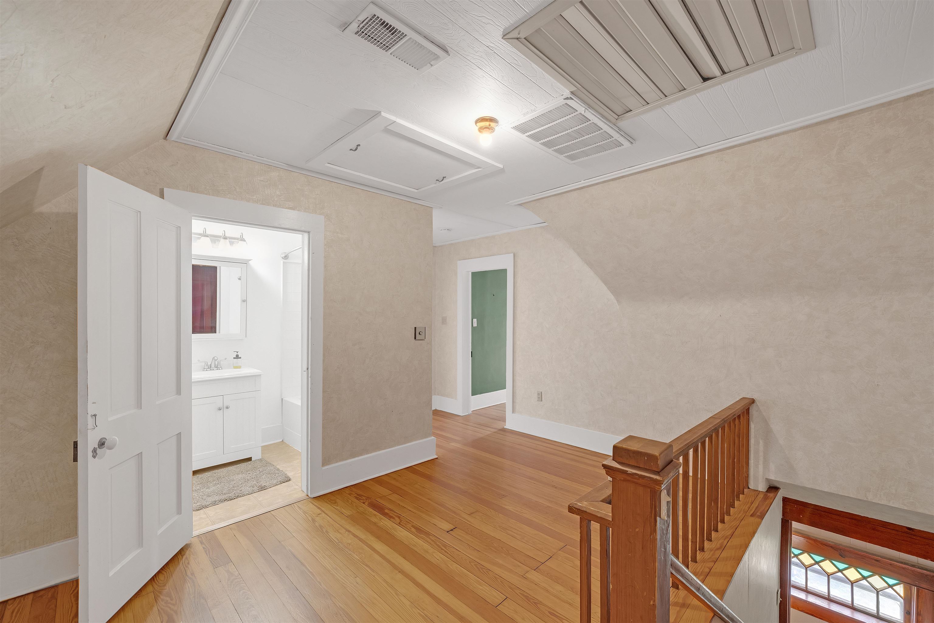 203 N Lee Street Clearwater KS 67026