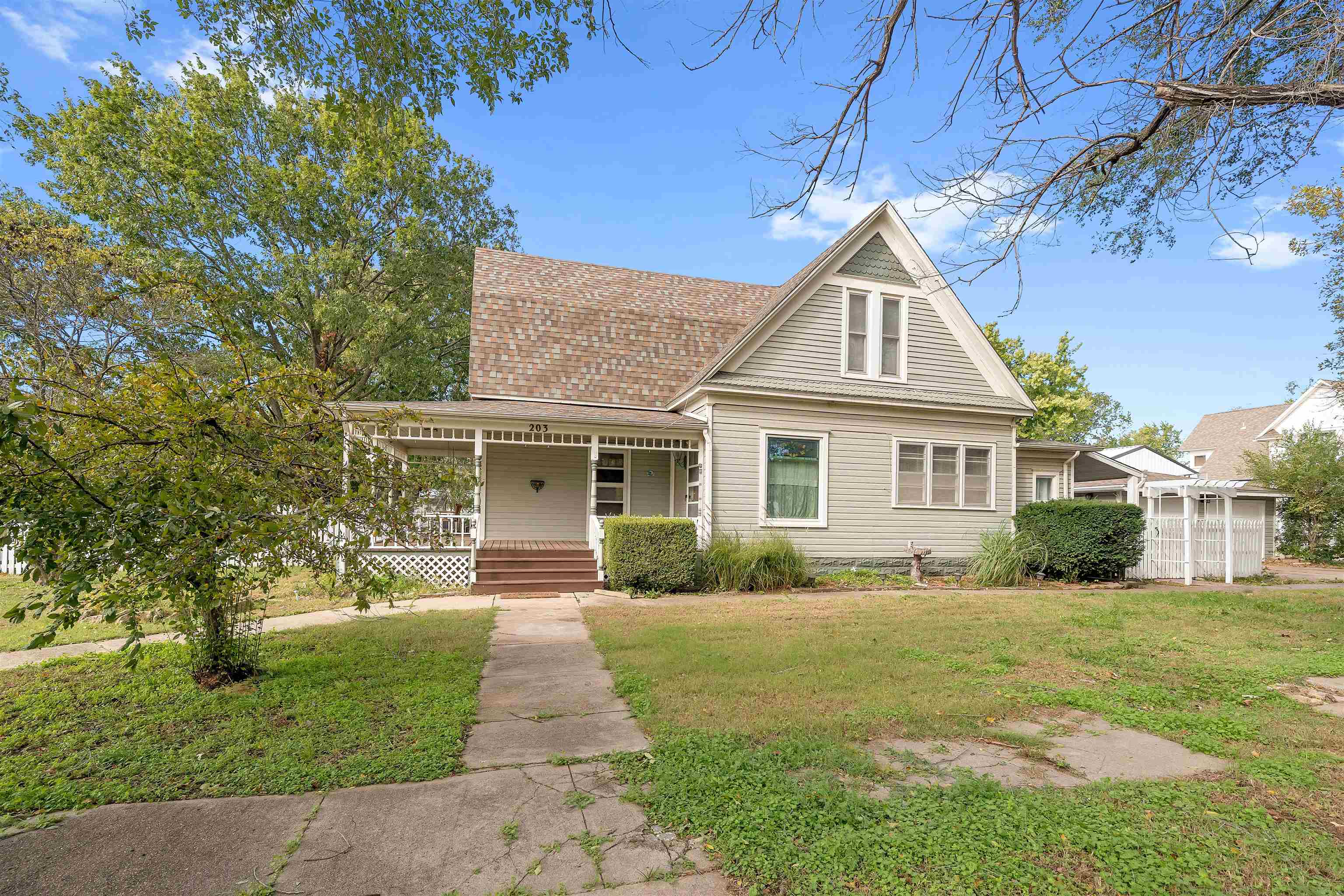 203 N Lee Street Clearwater KS 67026