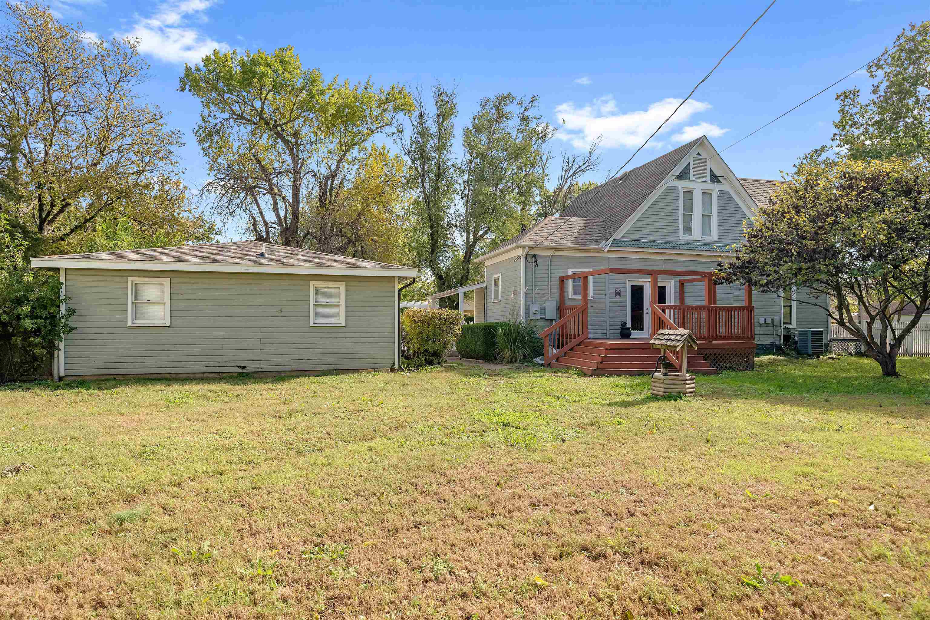 203 N Lee Street Clearwater KS 67026