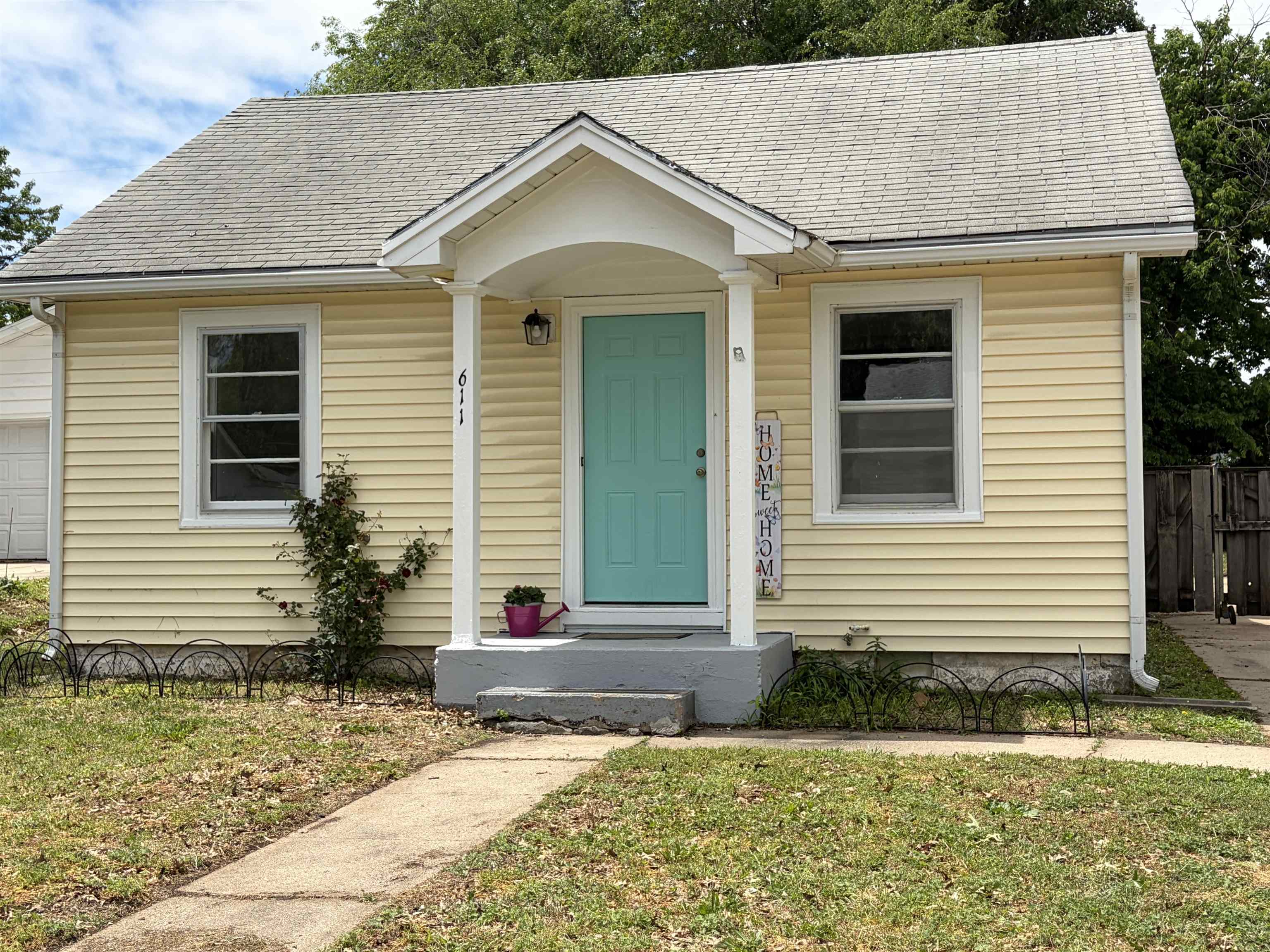 611 N Frazier Street El Dorado KS 67042