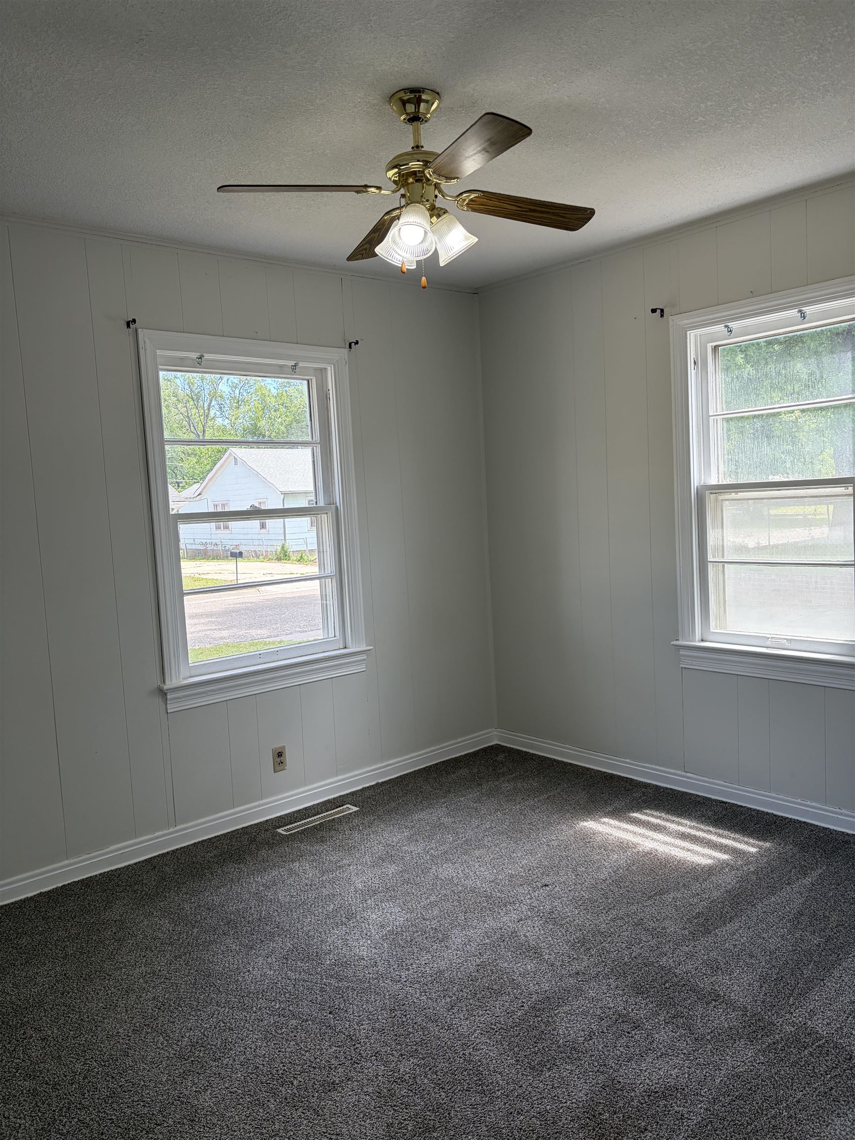 611 N Frazier Street El Dorado KS 67042