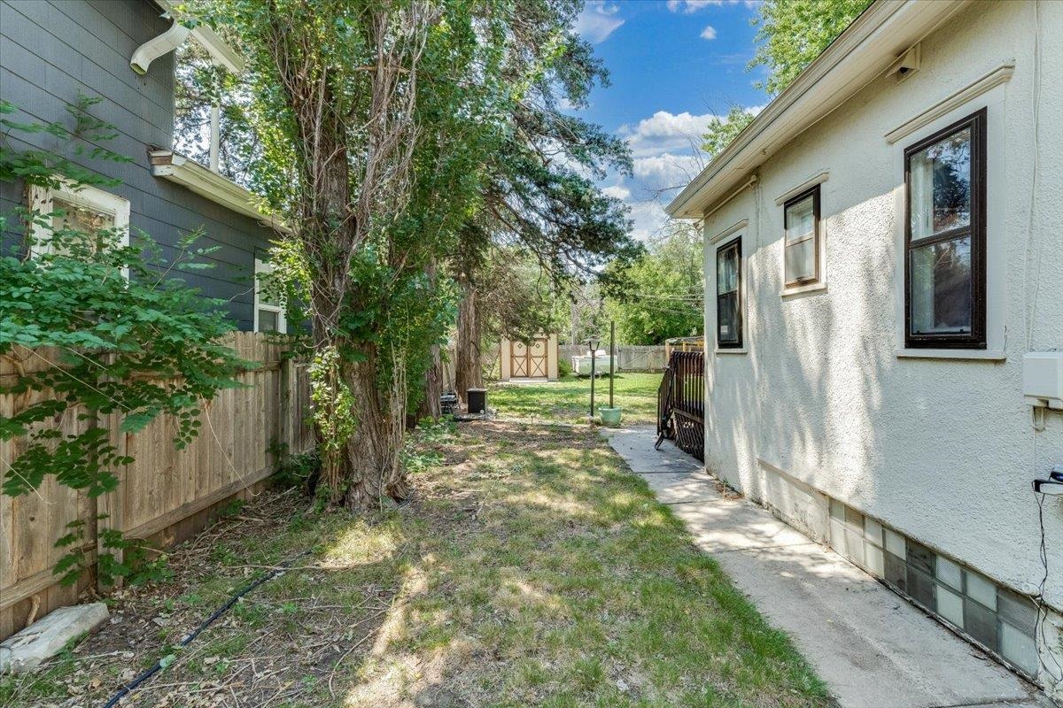 225 W 9th Avenue Hutchinson KS 67501