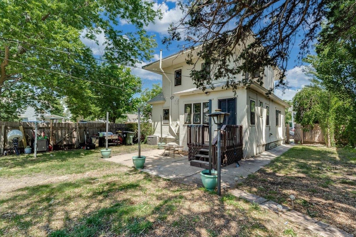 225 W 9th Avenue Hutchinson KS 67501