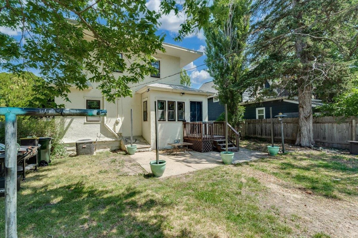225 W 9th Avenue Hutchinson KS 67501