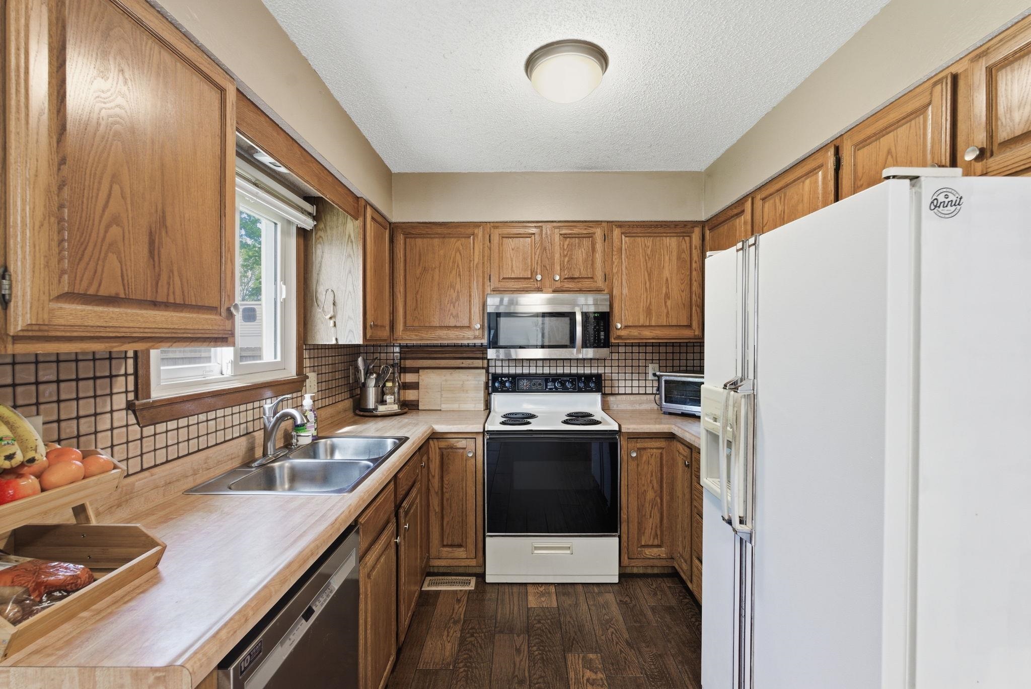 5929 W York Street Wichita KS 67215