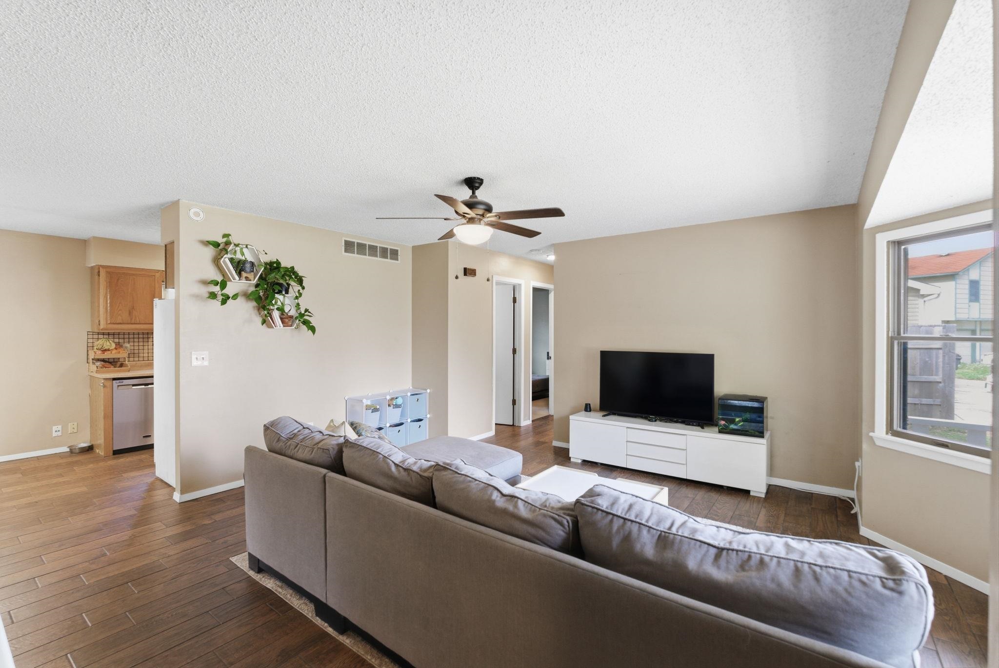 5929 W York Street Wichita KS 67215