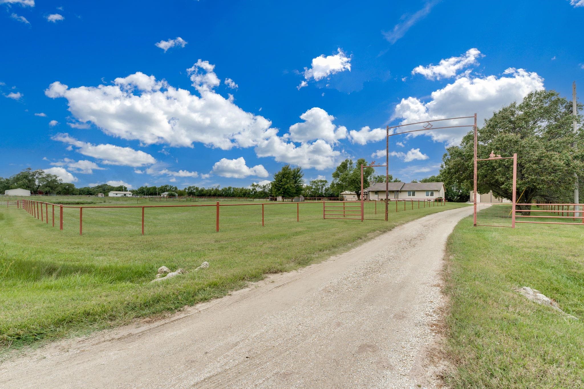 3833 S Dusty Road Derby KS 67037