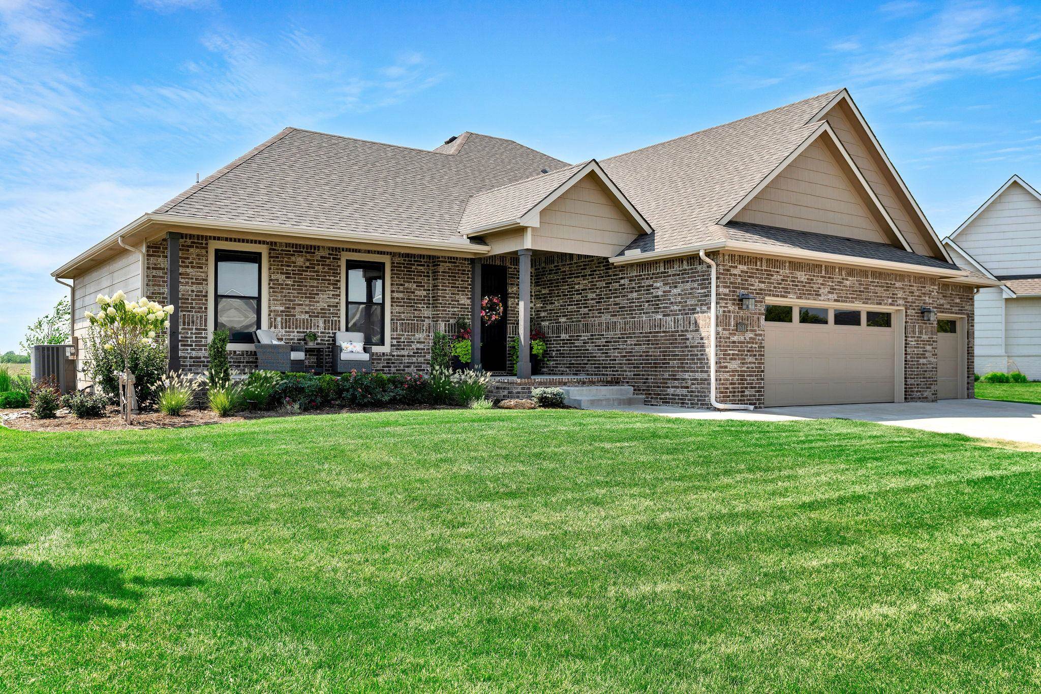 1611 N Shadow Rock Drive Andover KS 67002