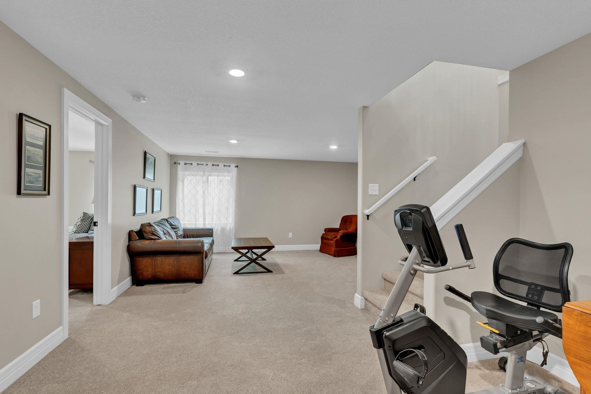 1611 N Shadow Rock Drive Andover KS 67002