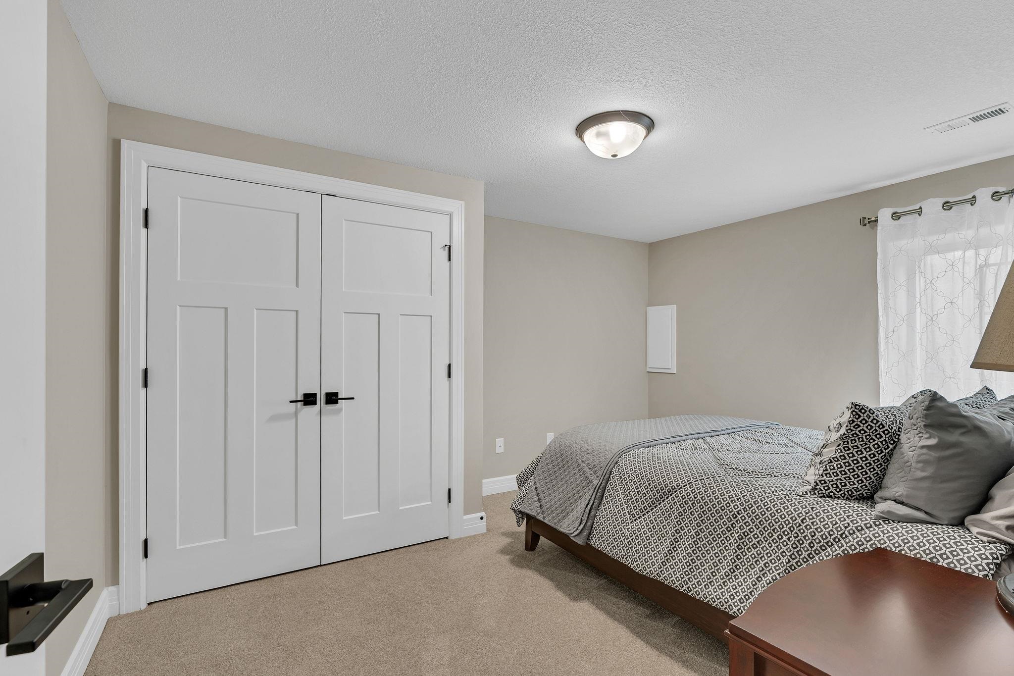 1611 N Shadow Rock Drive Andover KS 67002