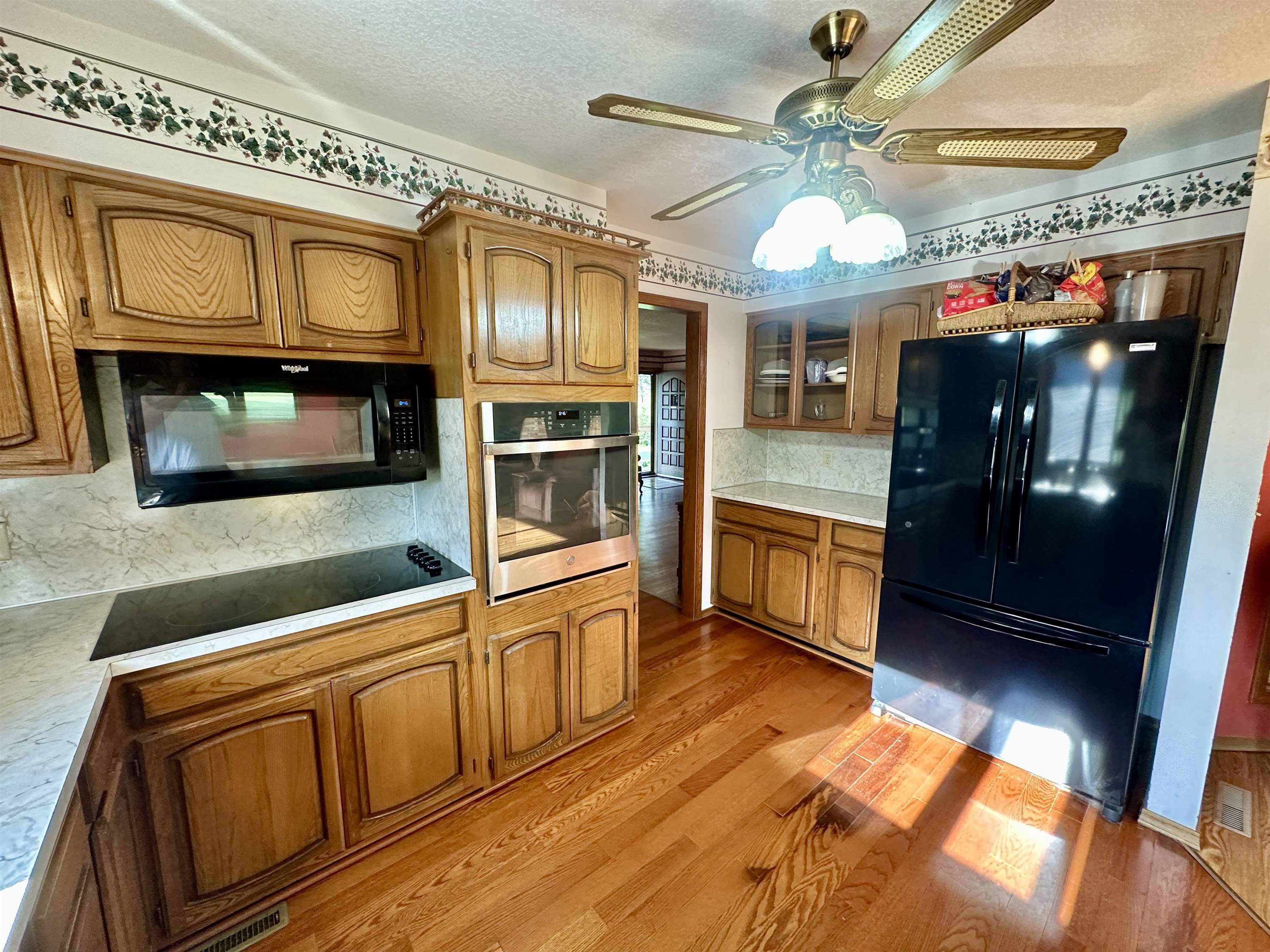 3 Debra Augusta KS 67010