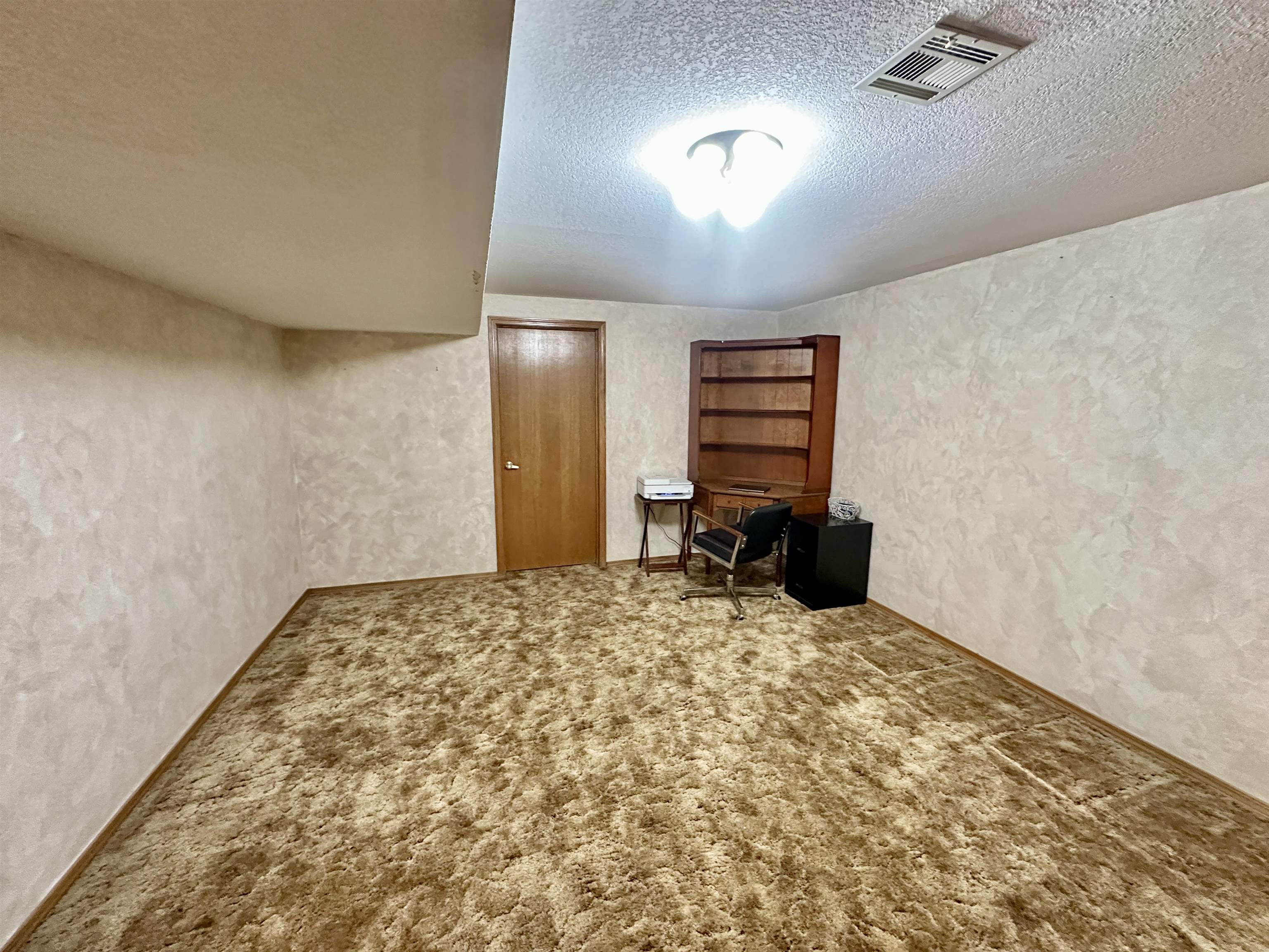 3 Debra Augusta KS 67010