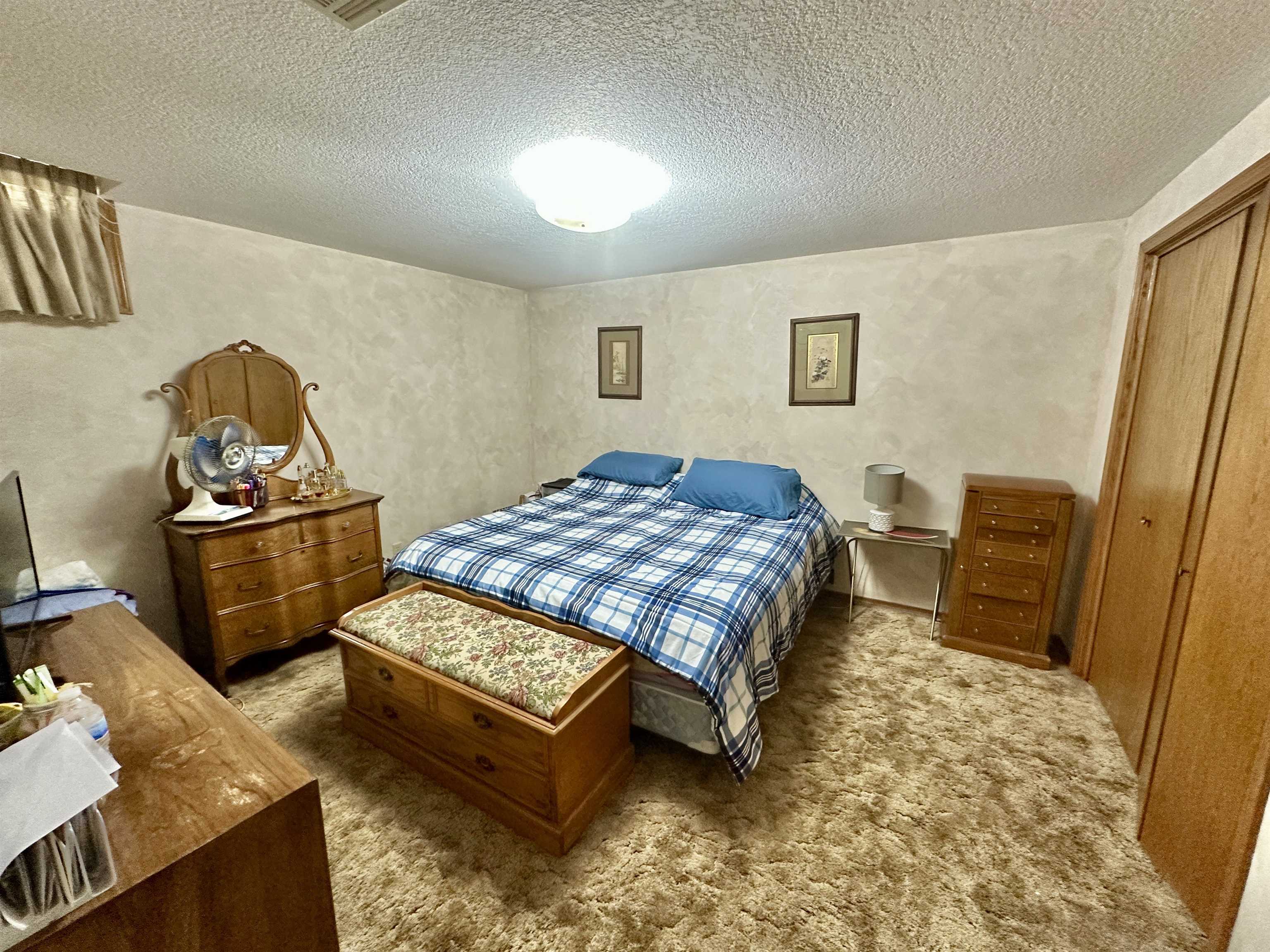 3 Debra Augusta KS 67010