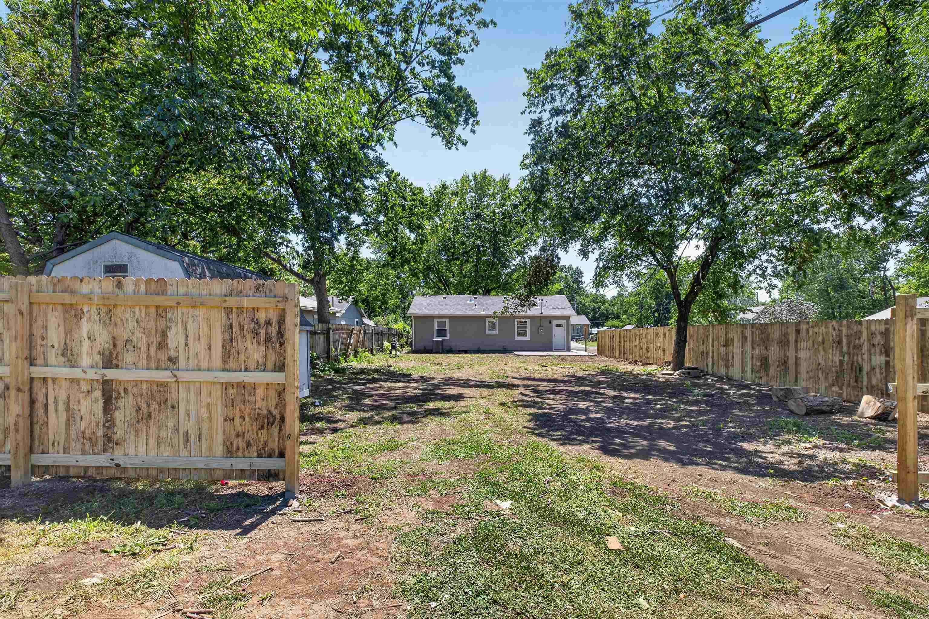 428 E Bridge Street Mulvane KS 67110