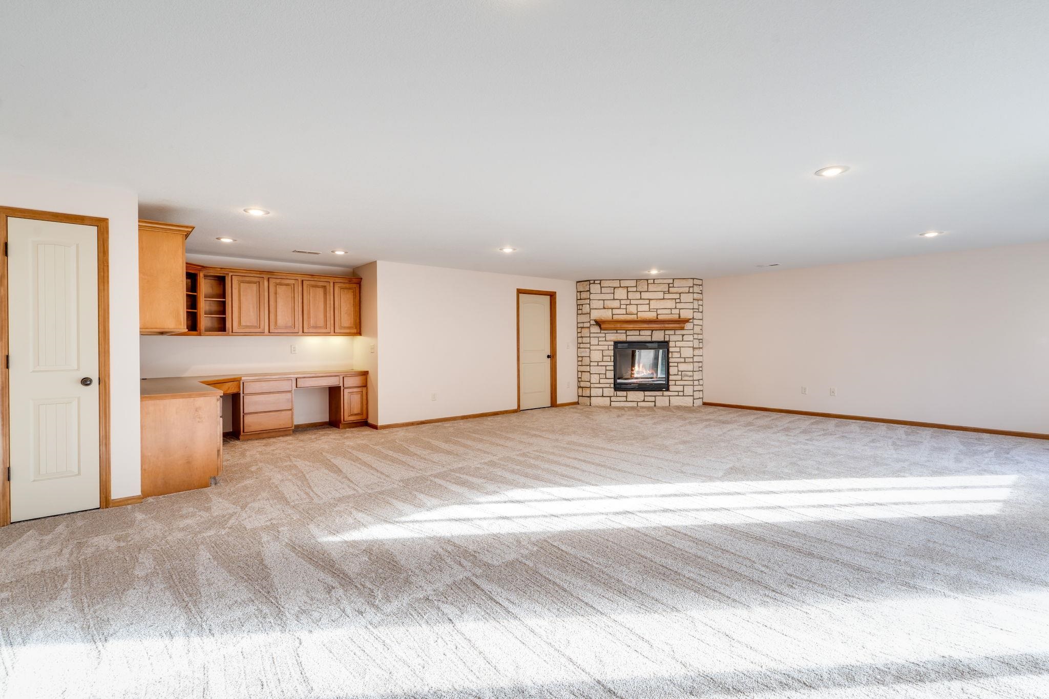 2531 N Rough Creek Road Derby KS 67037