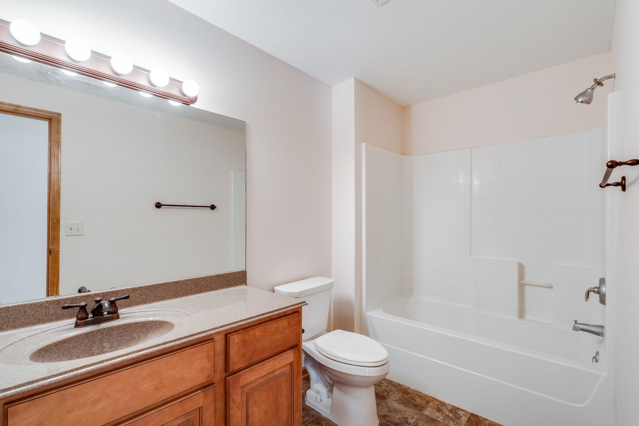 2531 N Rough Creek Road Derby KS 67037