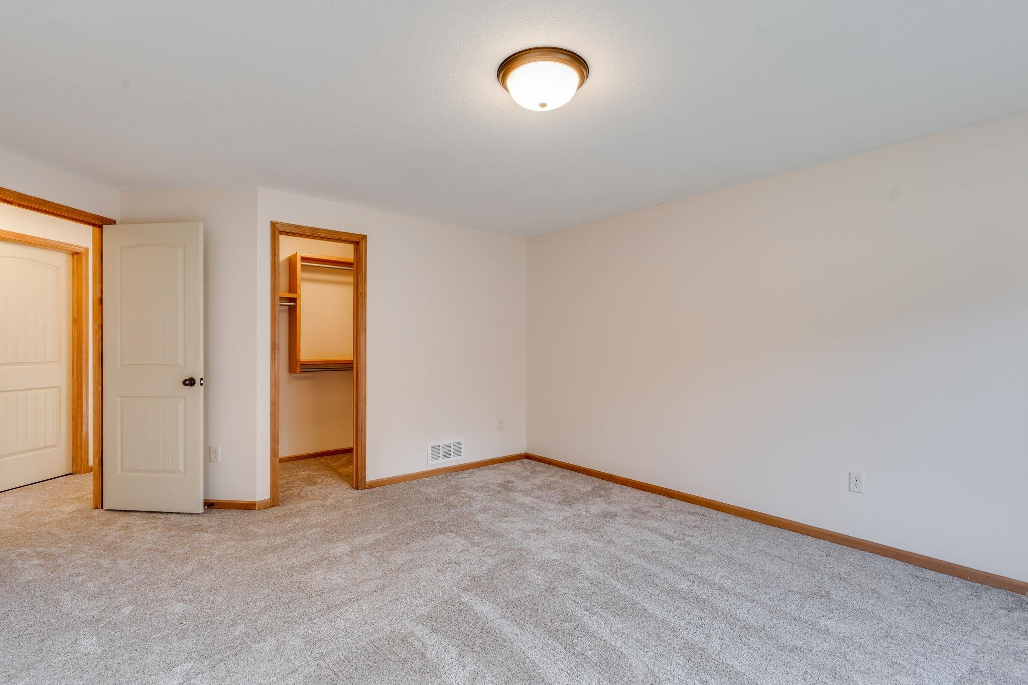 2531 N Rough Creek Road Derby KS 67037