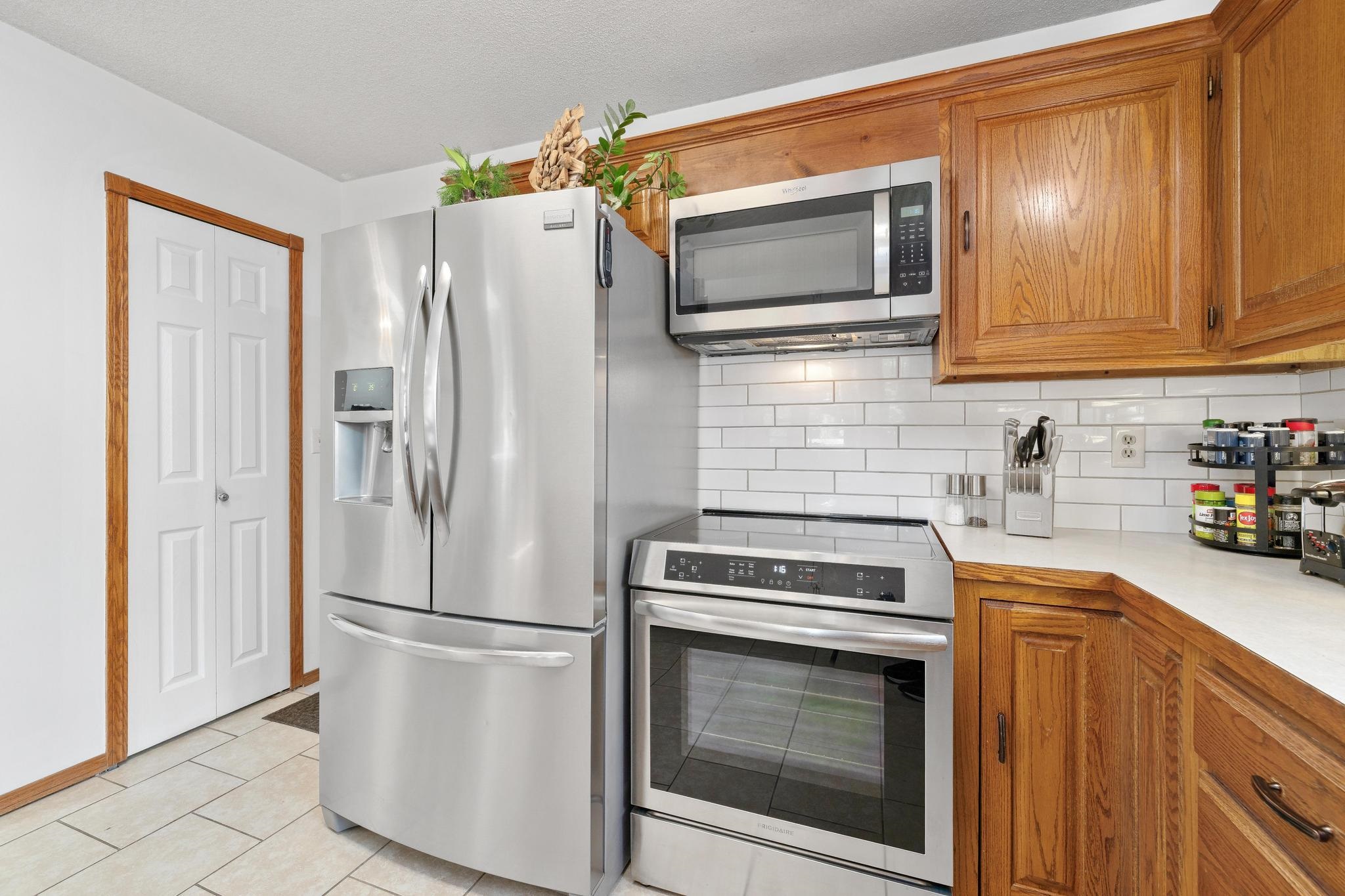 7307 W Barrington Court Wichita KS 67212