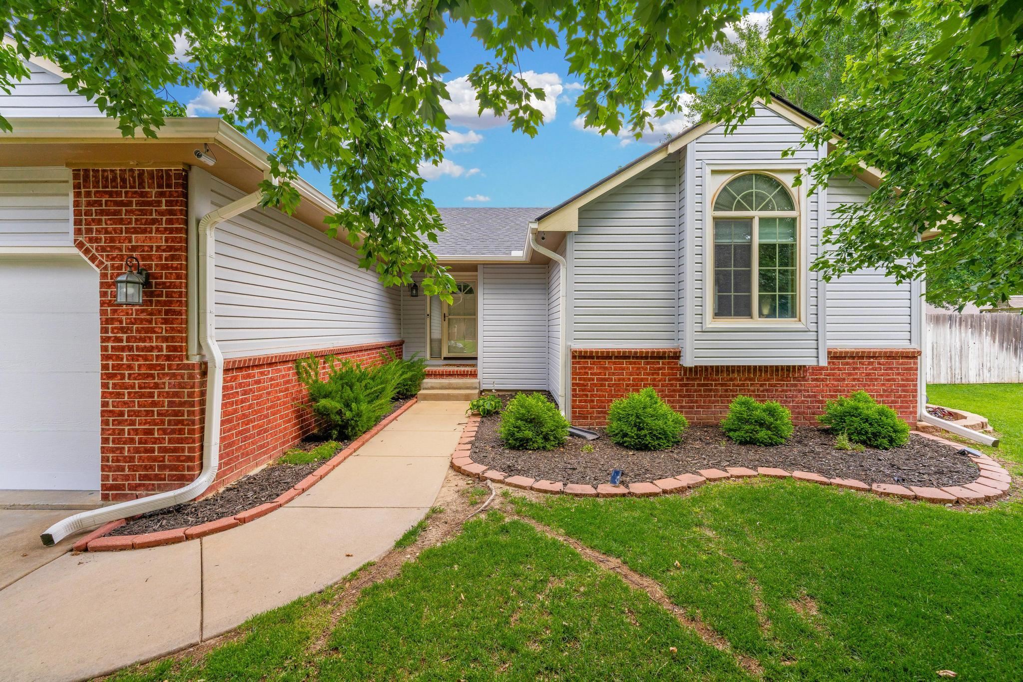 7307 W Barrington Court Wichita KS 67212