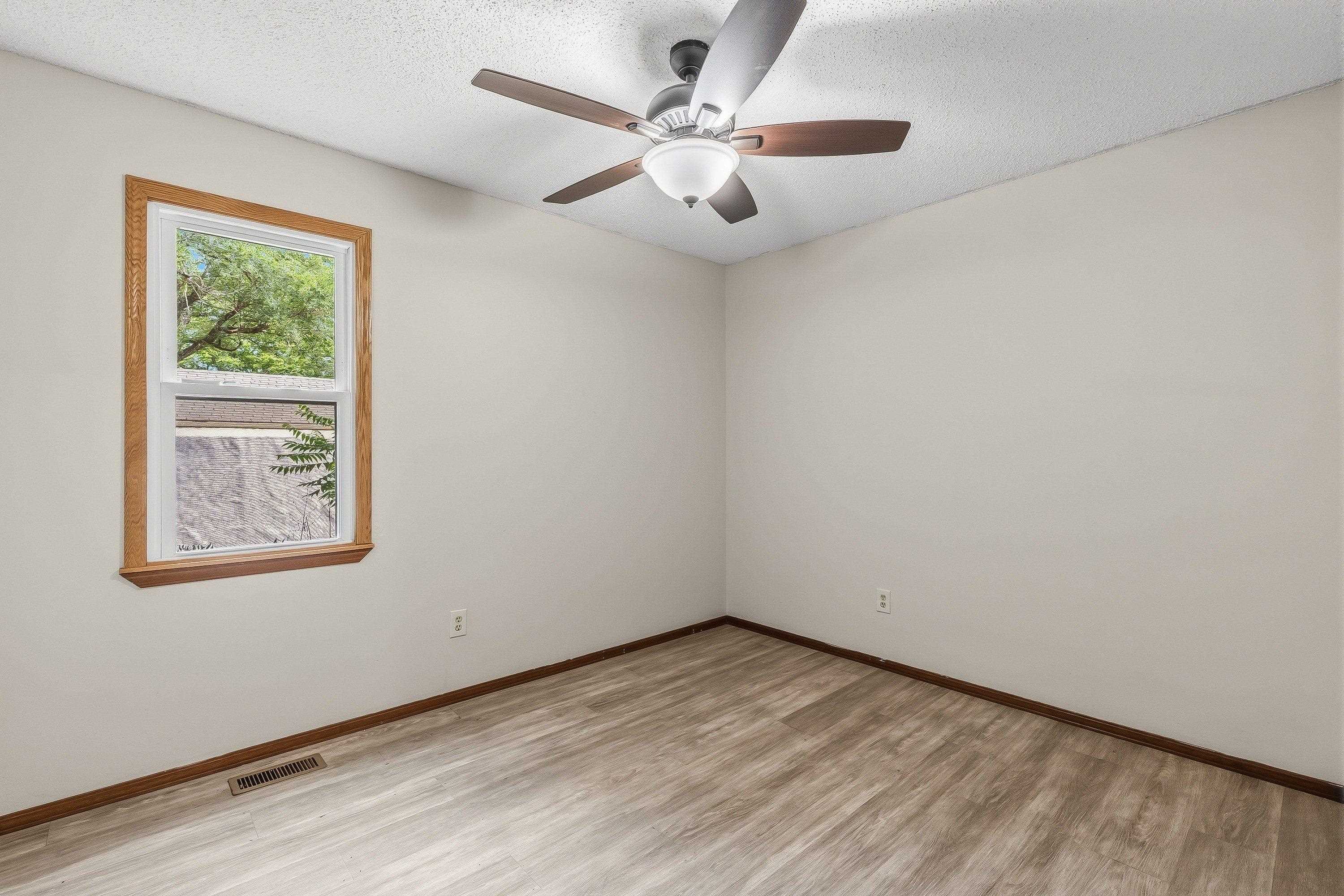 435 N Clara Street Wichita KS 67212