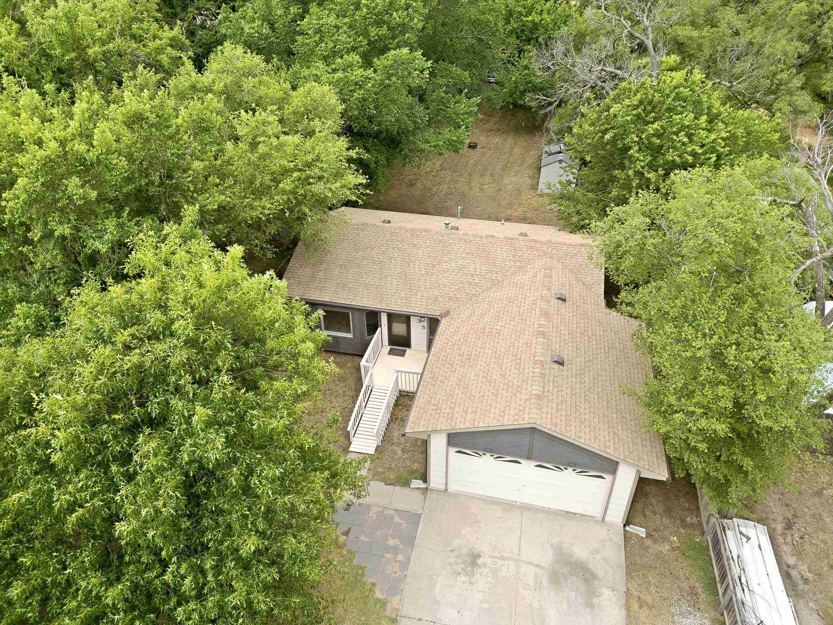 435 N Clara Street Wichita KS 67212
