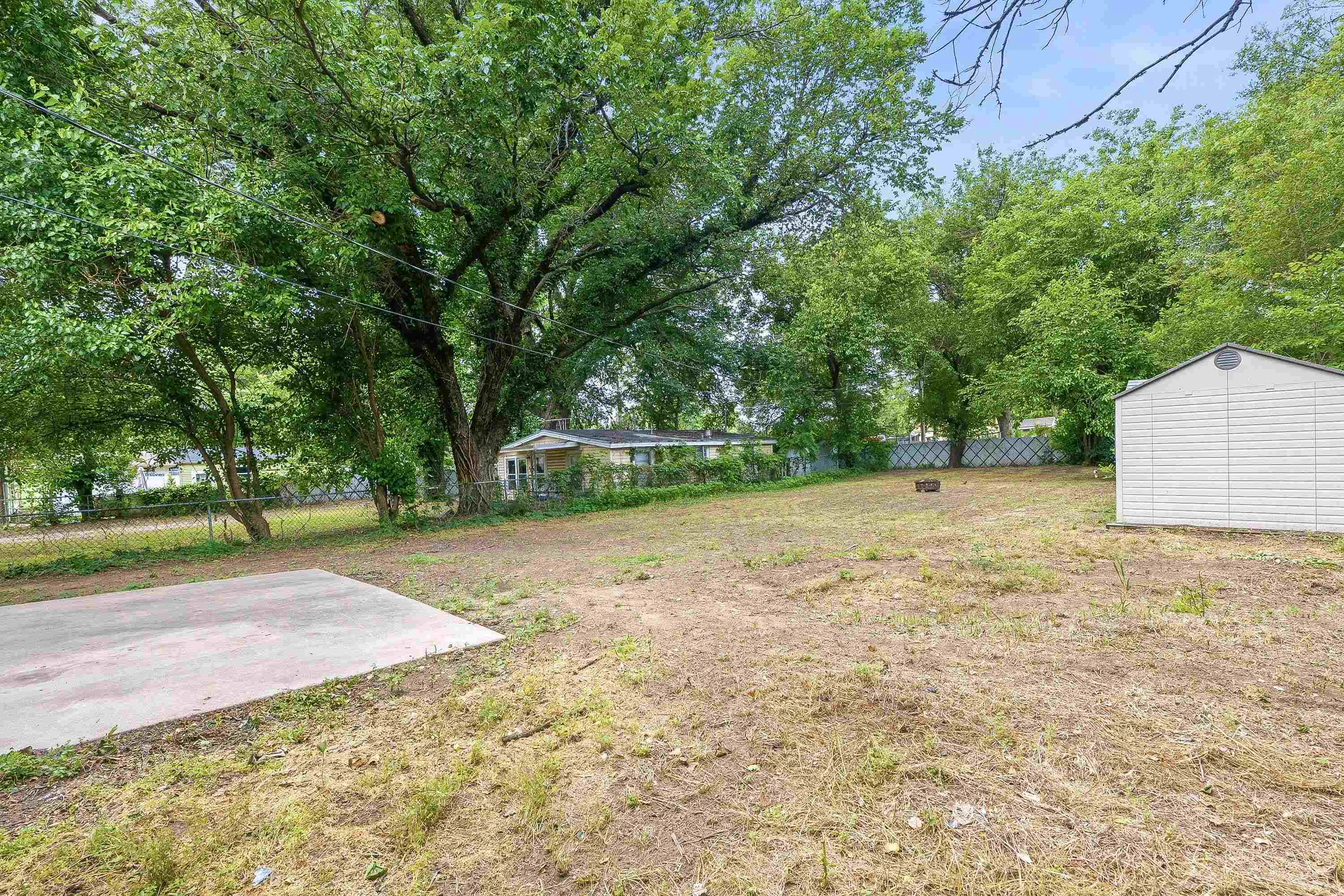 435 N Clara Street Wichita KS 67212