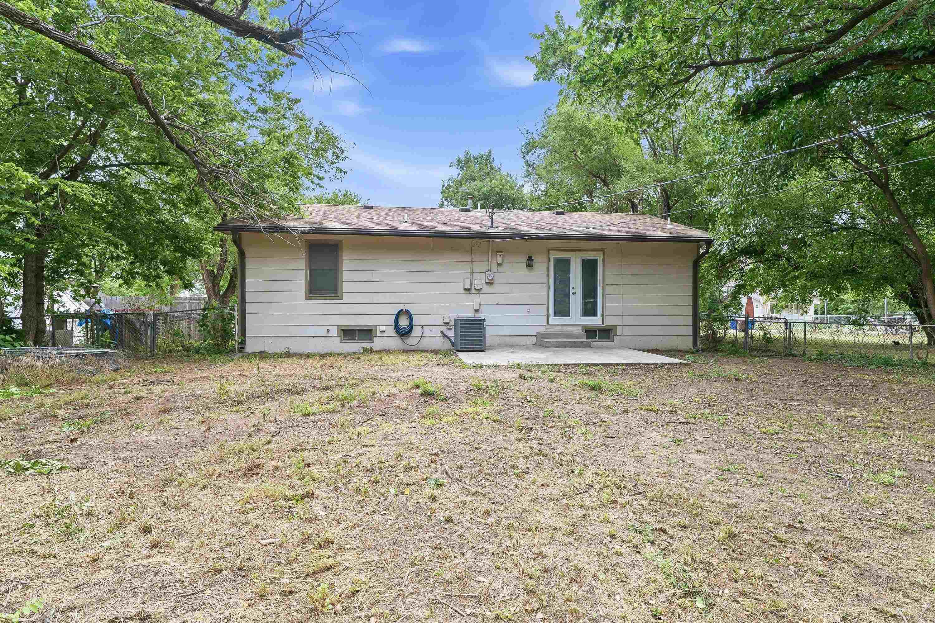 435 N Clara Street Wichita KS 67212