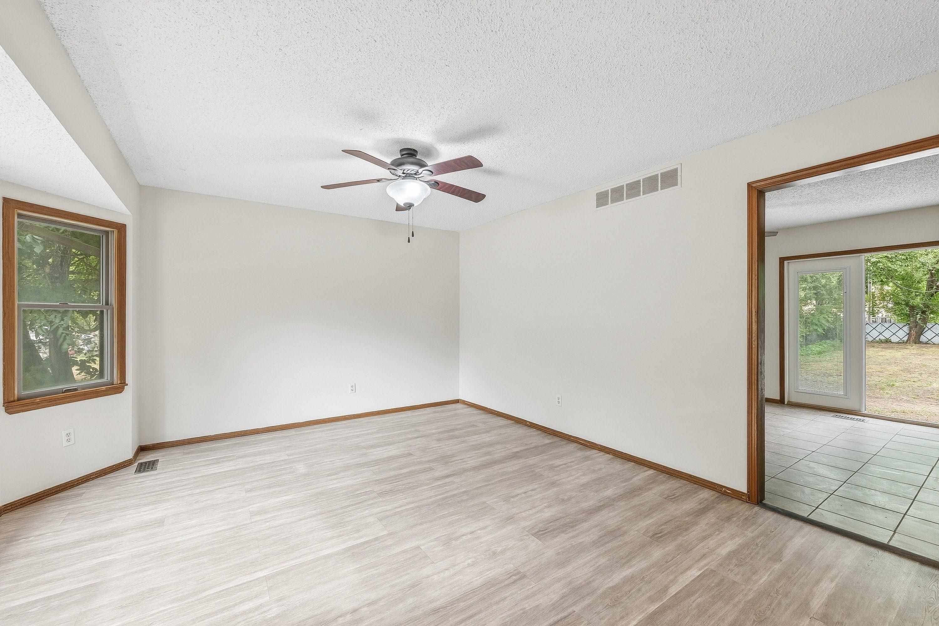 435 N Clara Street Wichita KS 67212