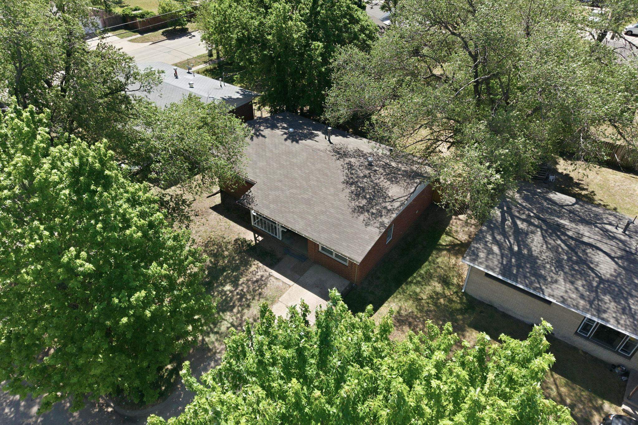 1227 E Alturas Street Wichita KS 67216