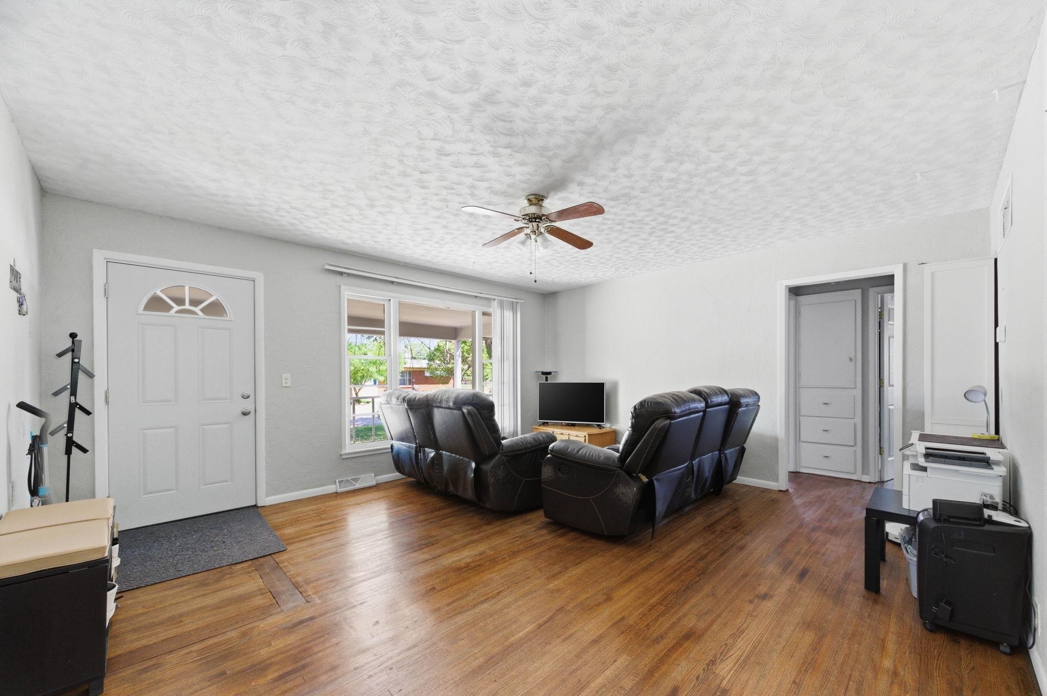 1227 E Alturas Street Wichita KS 67216