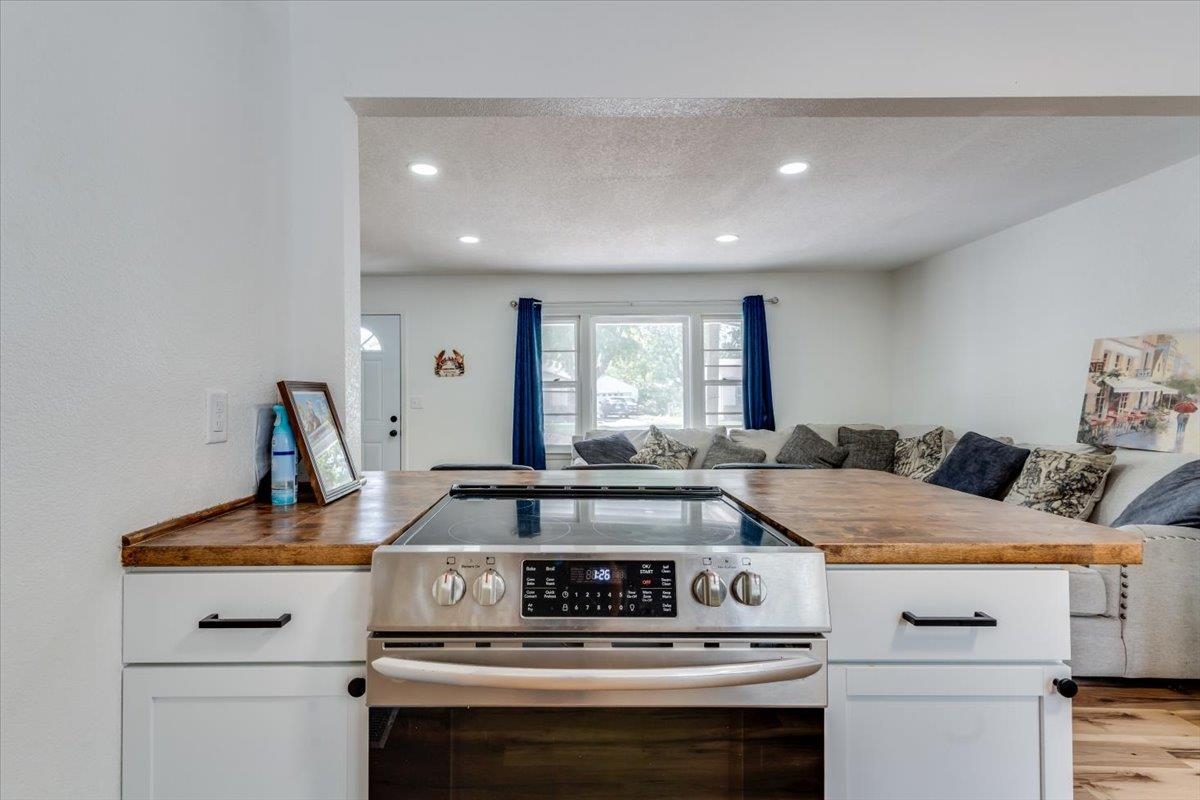 3238 S Edwards Wichita KS 67217