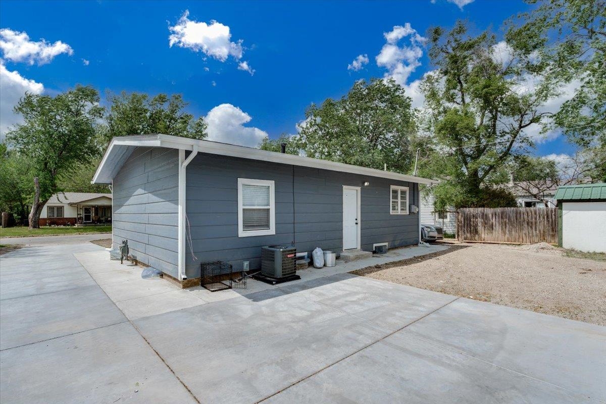 3238 S Edwards Wichita KS 67217