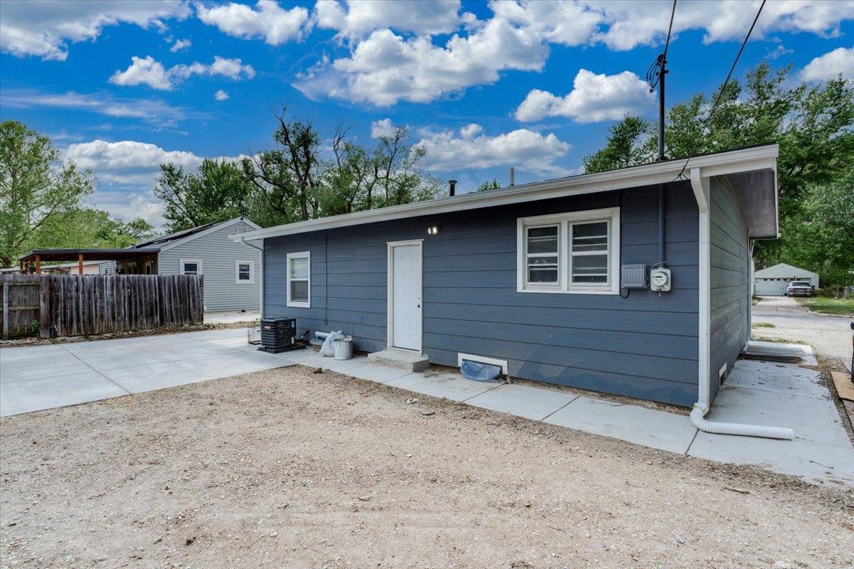 3238 S Edwards Wichita KS 67217