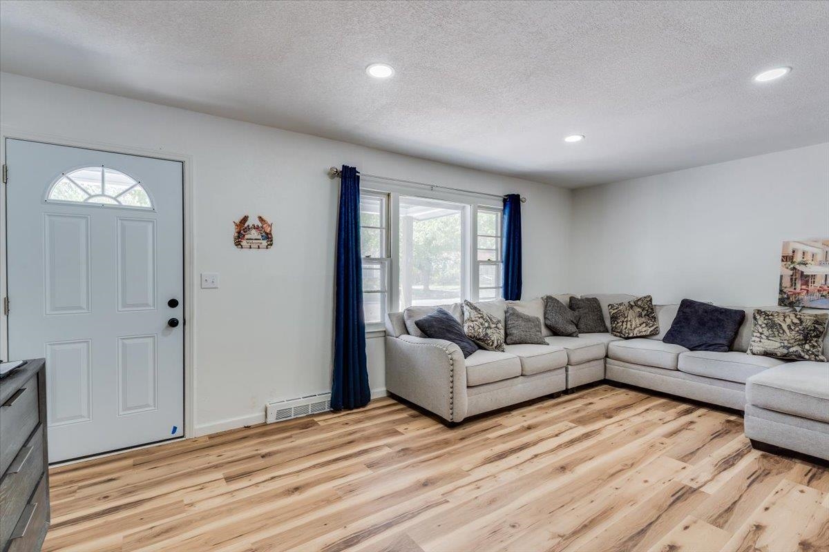 3238 S Edwards Wichita KS 67217