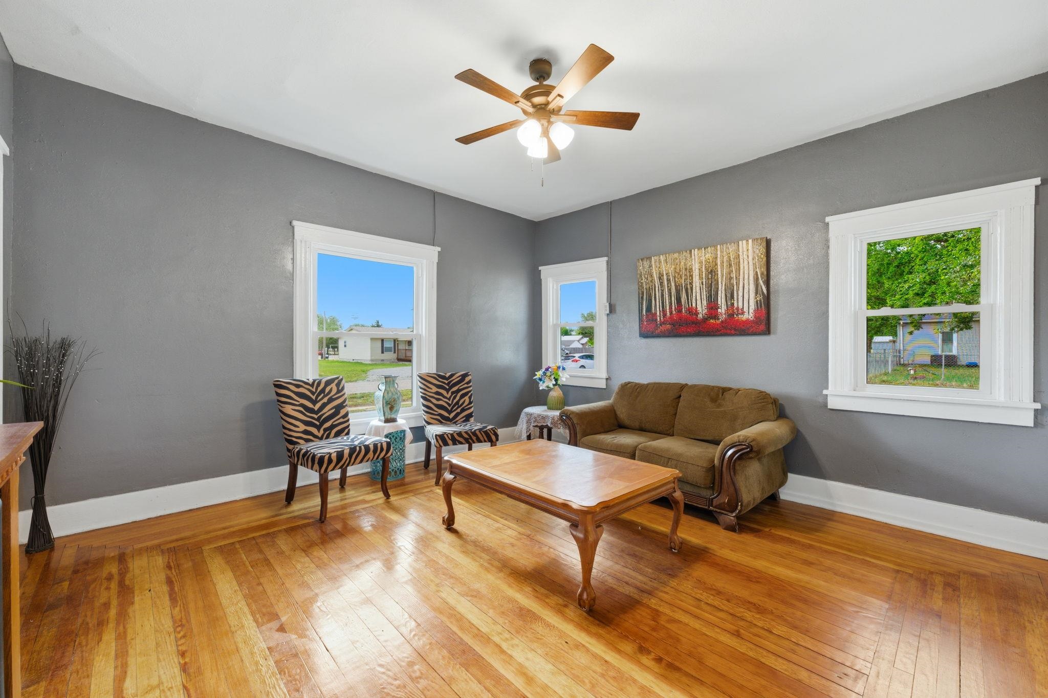 315 S Somerset Street Norwich KS 67118