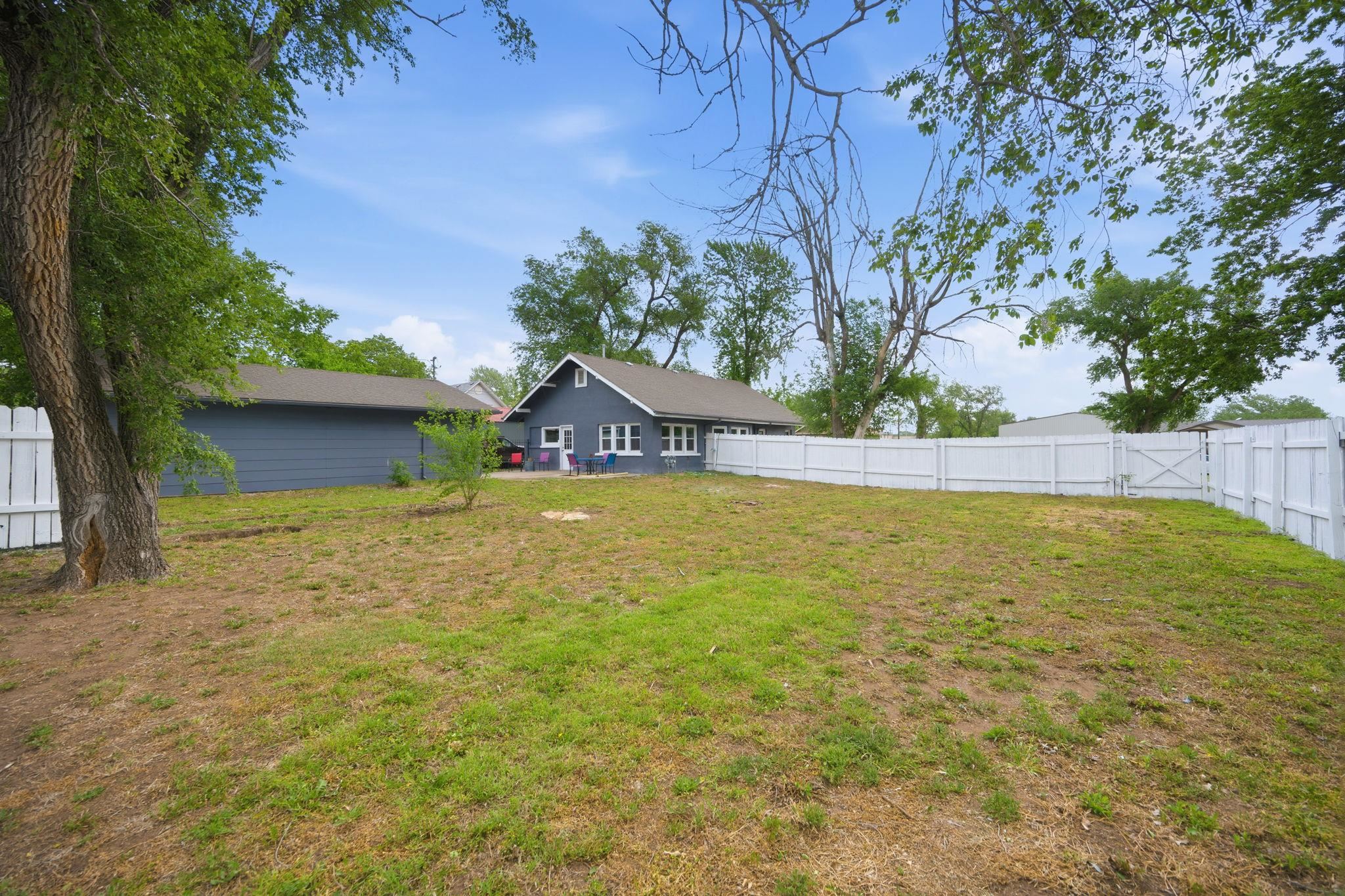 315 S Somerset Street Norwich KS 67118