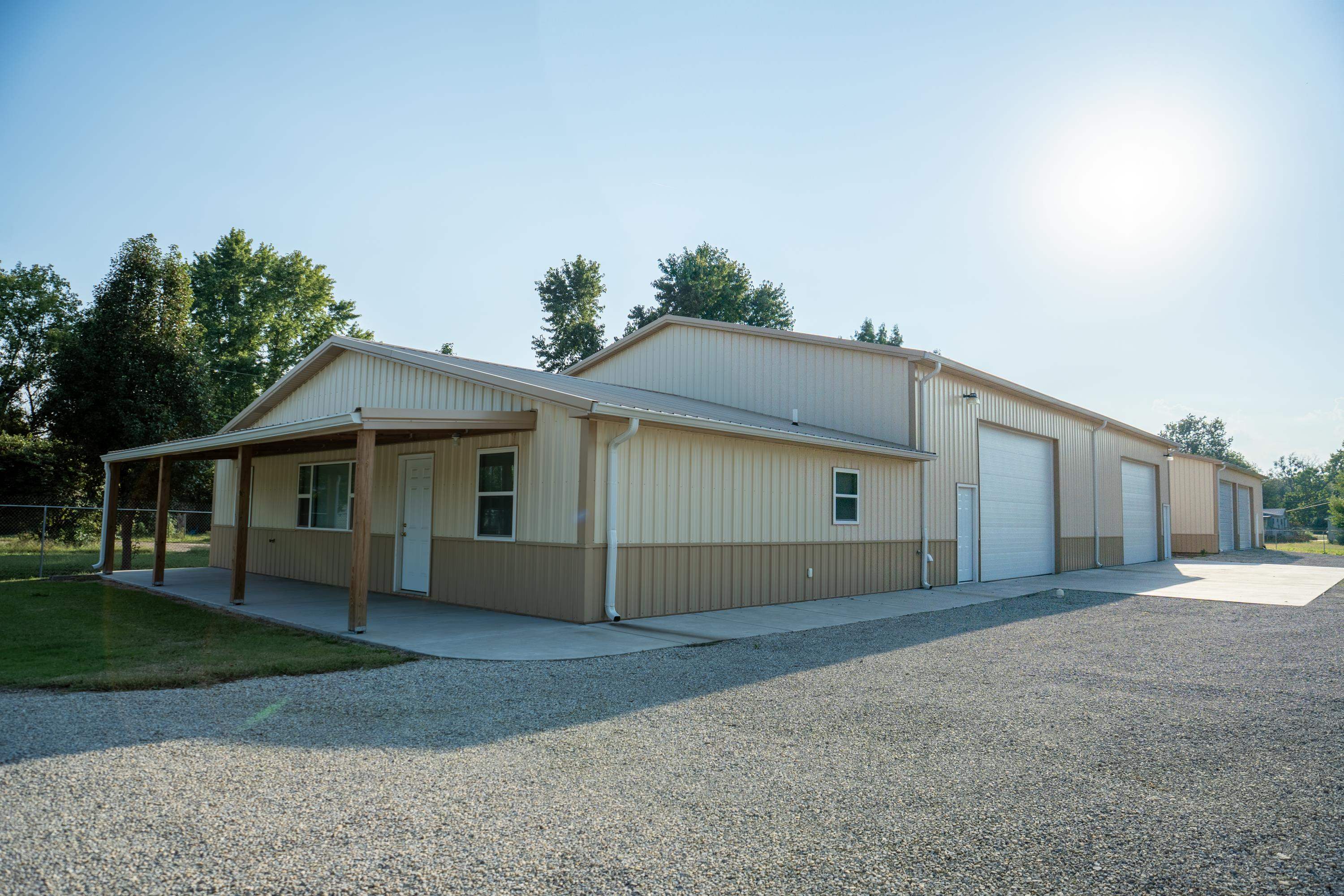 5723 S Broadway Wichita KS 67216